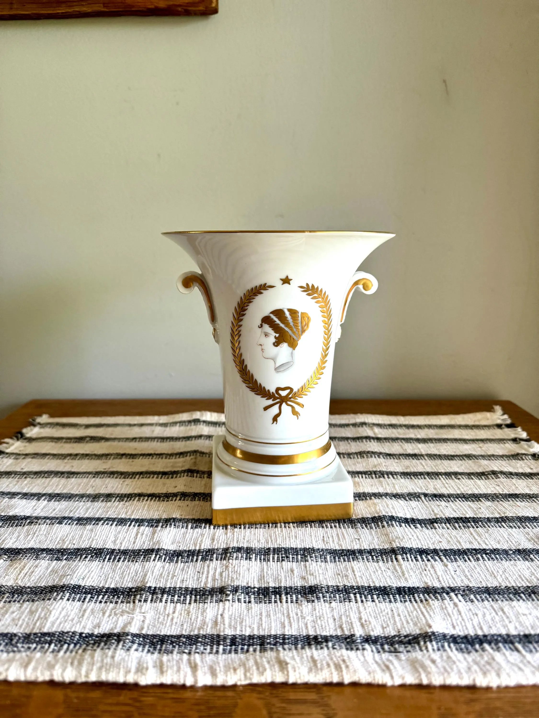 Vtg Vista Alegre Portugal Porcelain Vase| Portuguese Porcelain Urn with Neoclassical Motif| Roman Greek Goddess Gilded Vase (Small Chip)