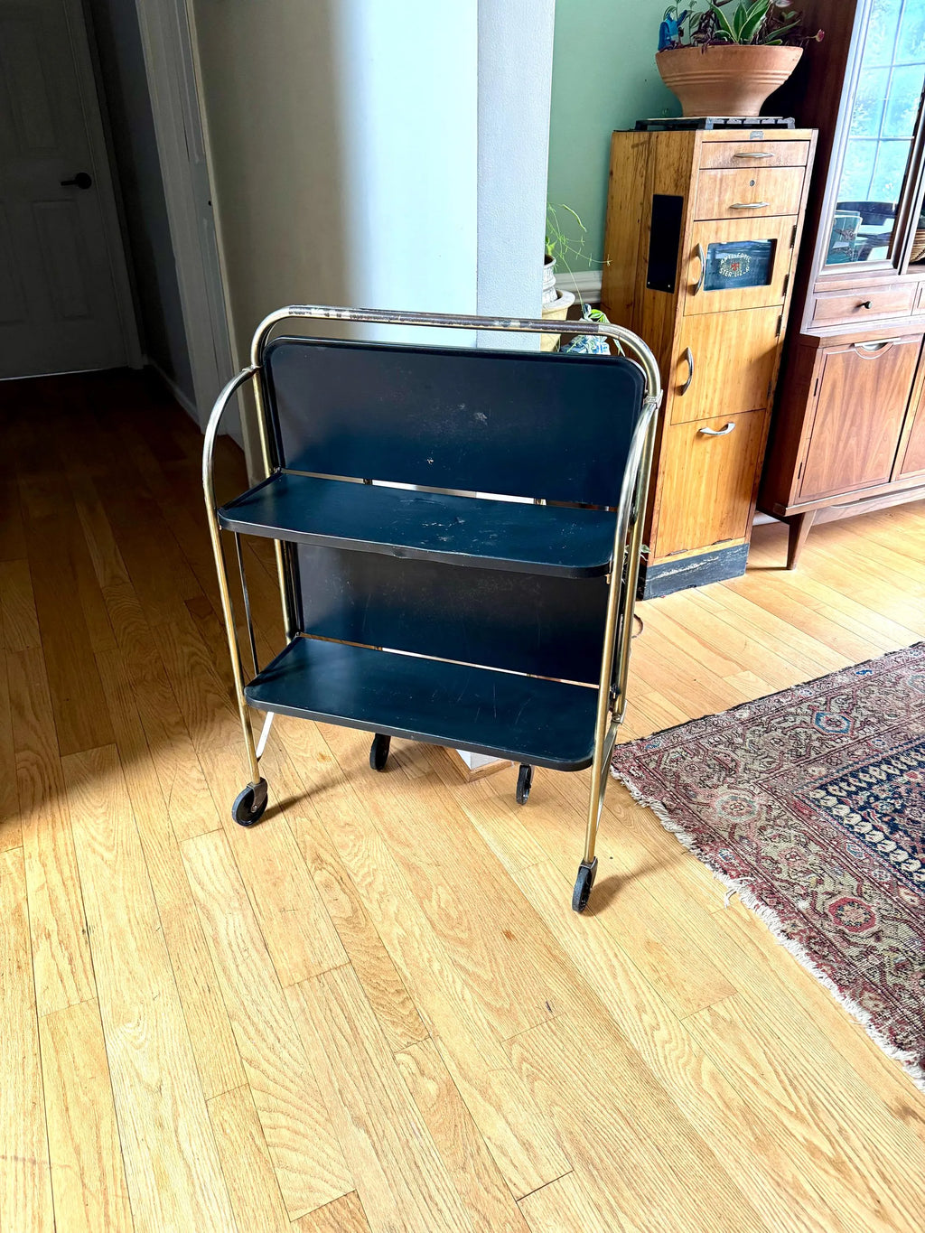 Vtg Distressed Folding Bar Cart | MCM Metal Serving Cart | Black and Gold 2 Tier Bar Cart | Utility Versa-Cart | Rolling Bar Cart Shelving