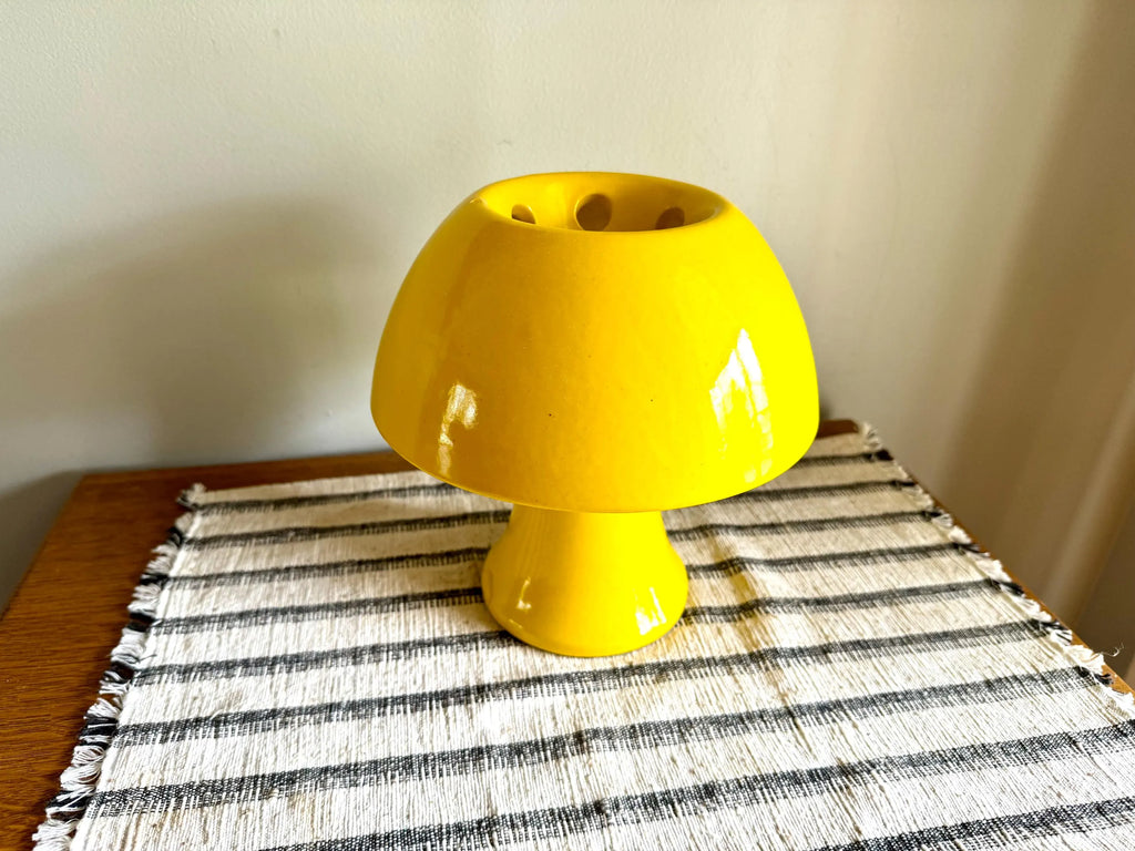 Vtg MCM Ceramic Mushroom Accent Lamp | Yellow Ceramic Mushroom Ambient Lamp | Yellow Mushroom Lamp