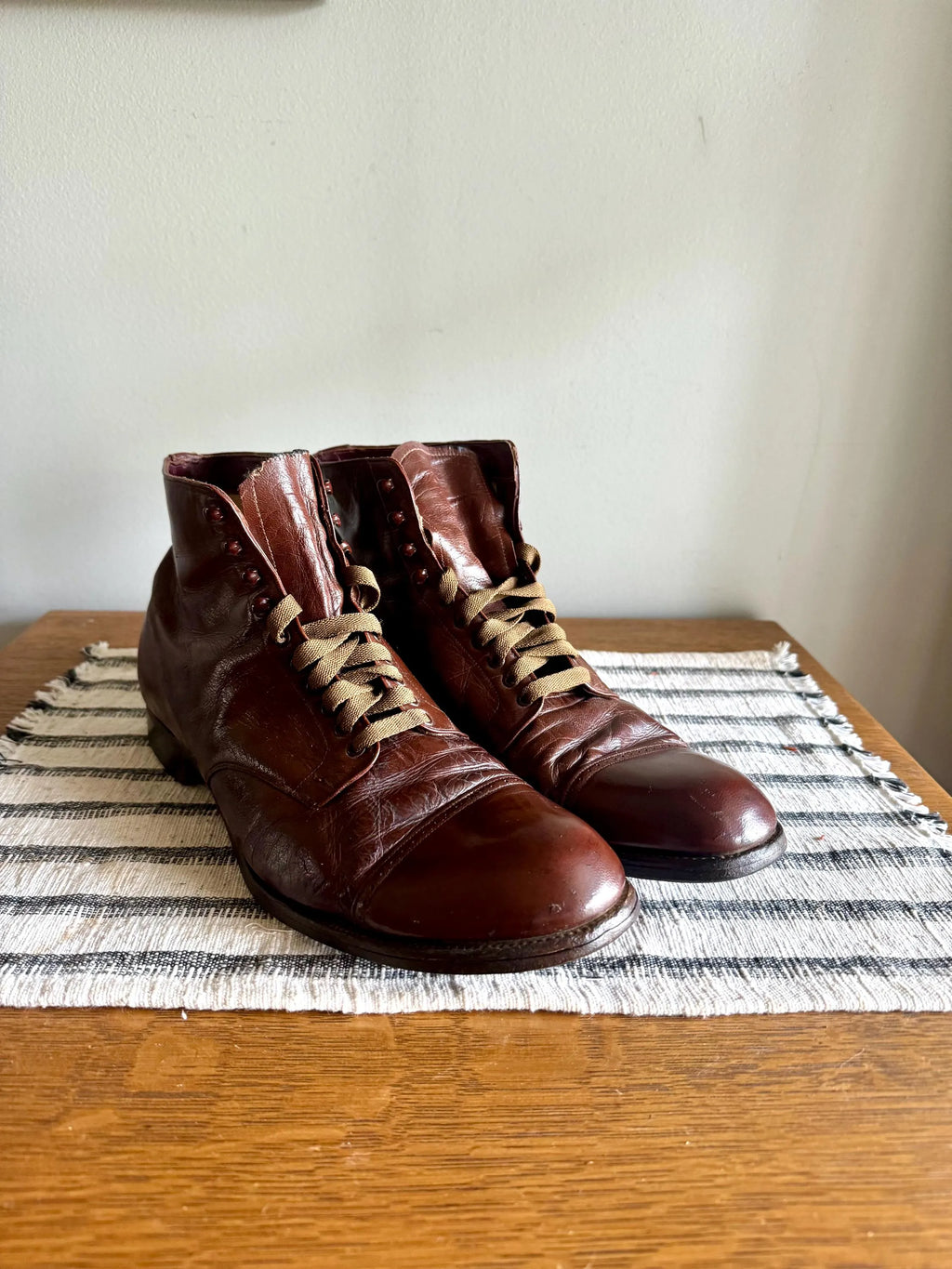 Vtg Leather Boots | Bob Smart 1960's Leather Boots | Brown Cap Toe Leather Shoes | Brown Lace Up Ankle Boots | 60's Work Boots