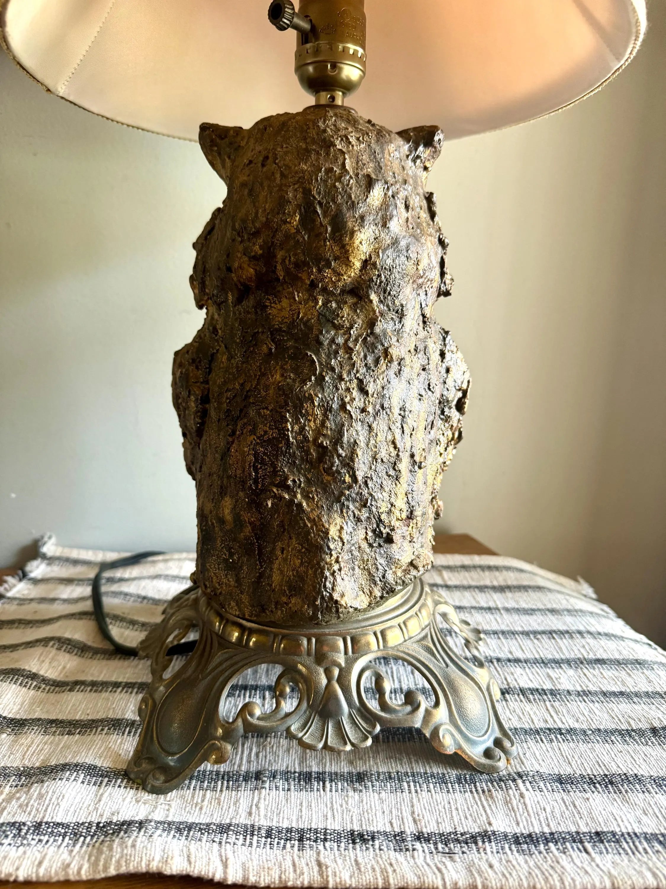 Vtg Accurate Casting Co. Owl Lamp | Owl Figurine and Brass Lamp | Plaster Owl Lamp with Red Eyes