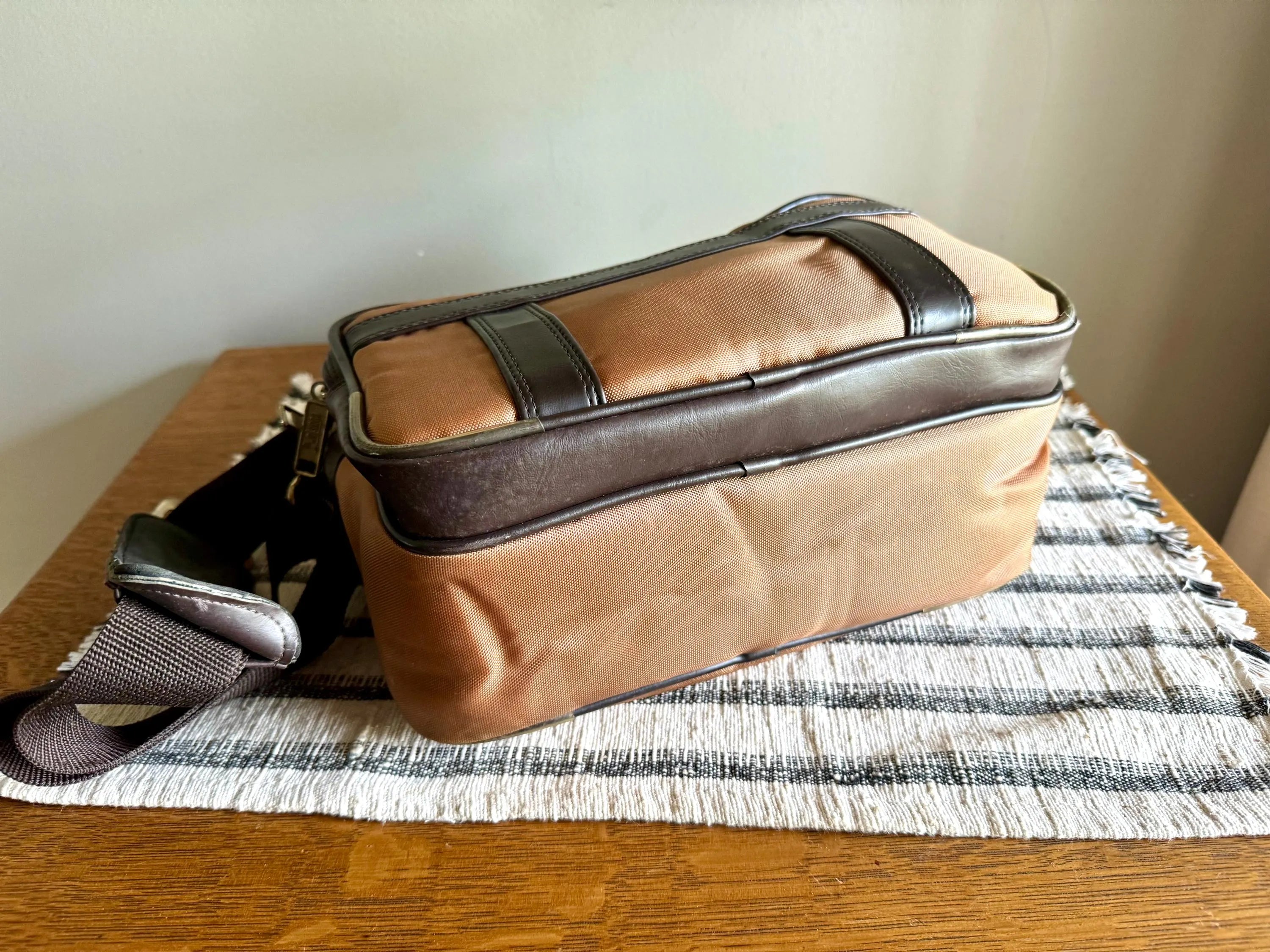 Vtg Tan Coastar Camera Bag | Nylon Canvas Camera Case | Retro Beige and Brown Camera Bag | Coastar Camera Bag | Vtg Photography Bag