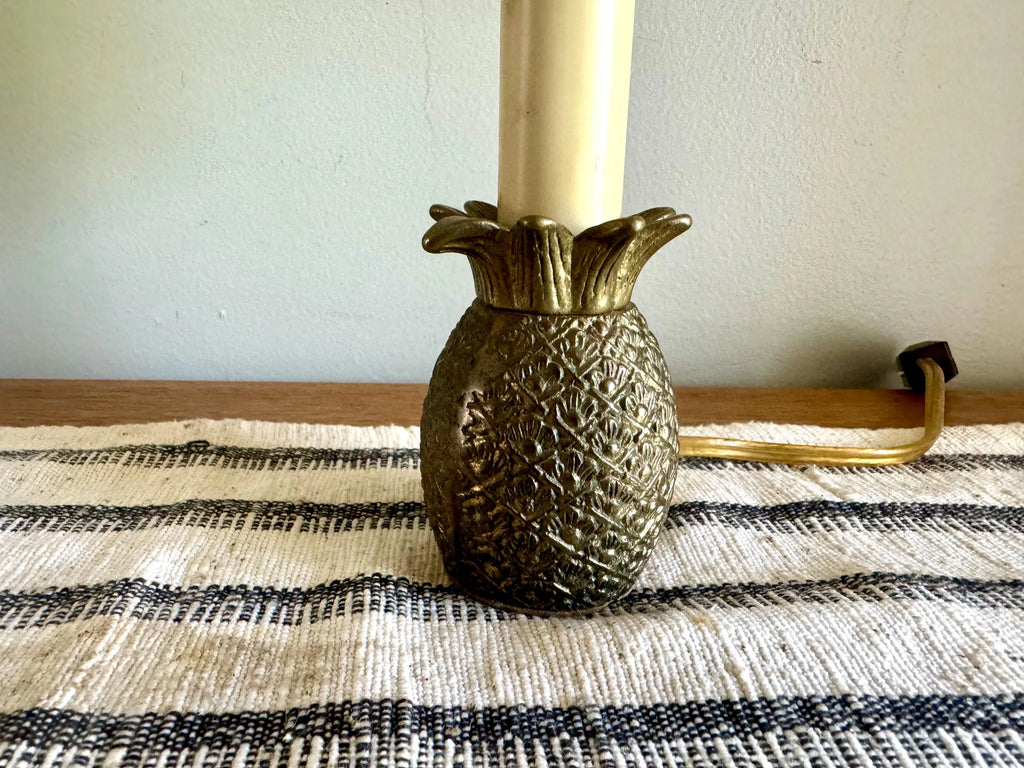 Vtg Brass Pineapple Lamp | Tiny Brass Pineapple Accent Lamp | Tropical Theme Decor | Coastal Decor | Minimalist Pineapple Lamp