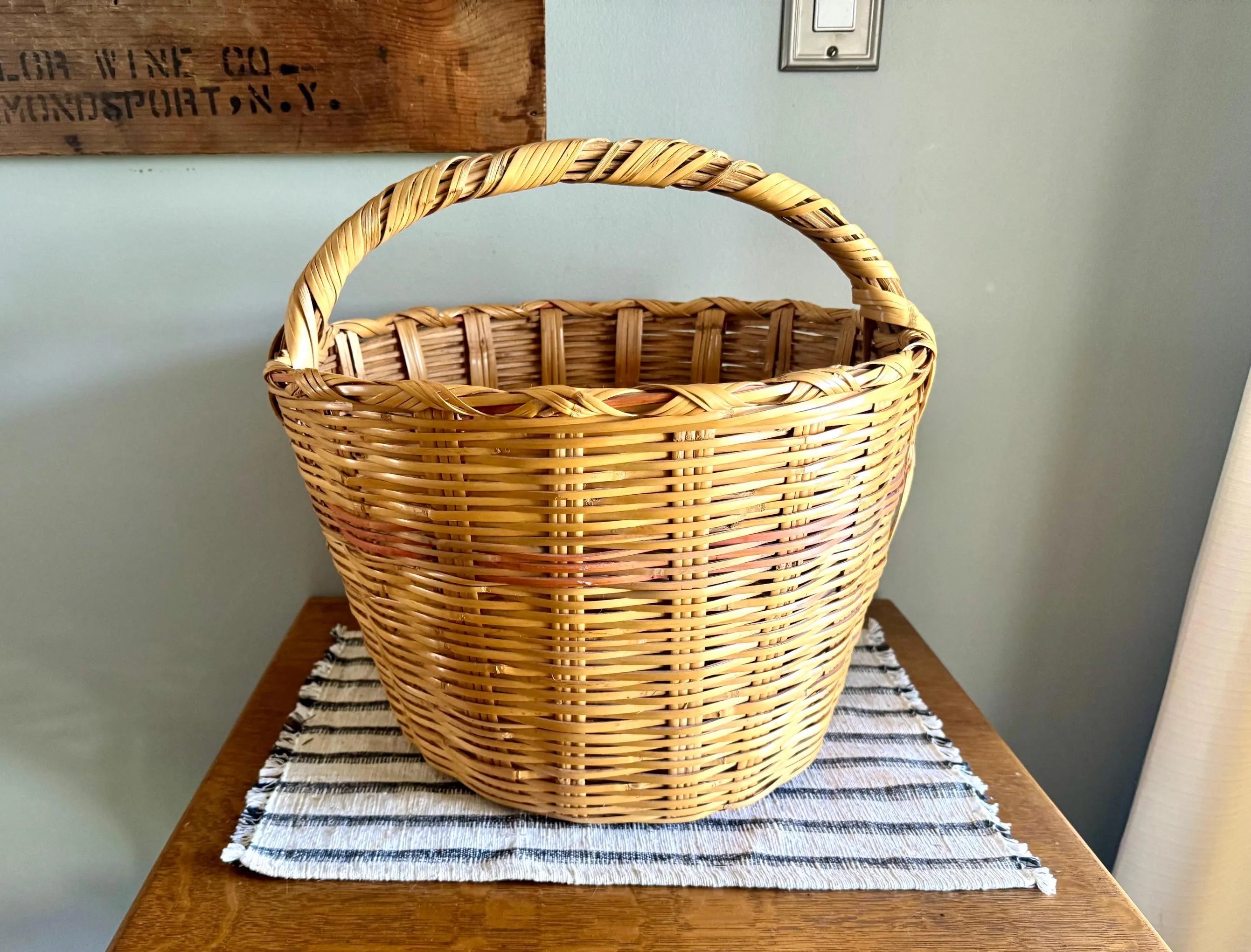 Vtg Large Wicker Basket | Colorful Rattan Basket | Wicker Hamper | Woven Wicker Blanket Storage | Bohemian Storage | Gathering Basket