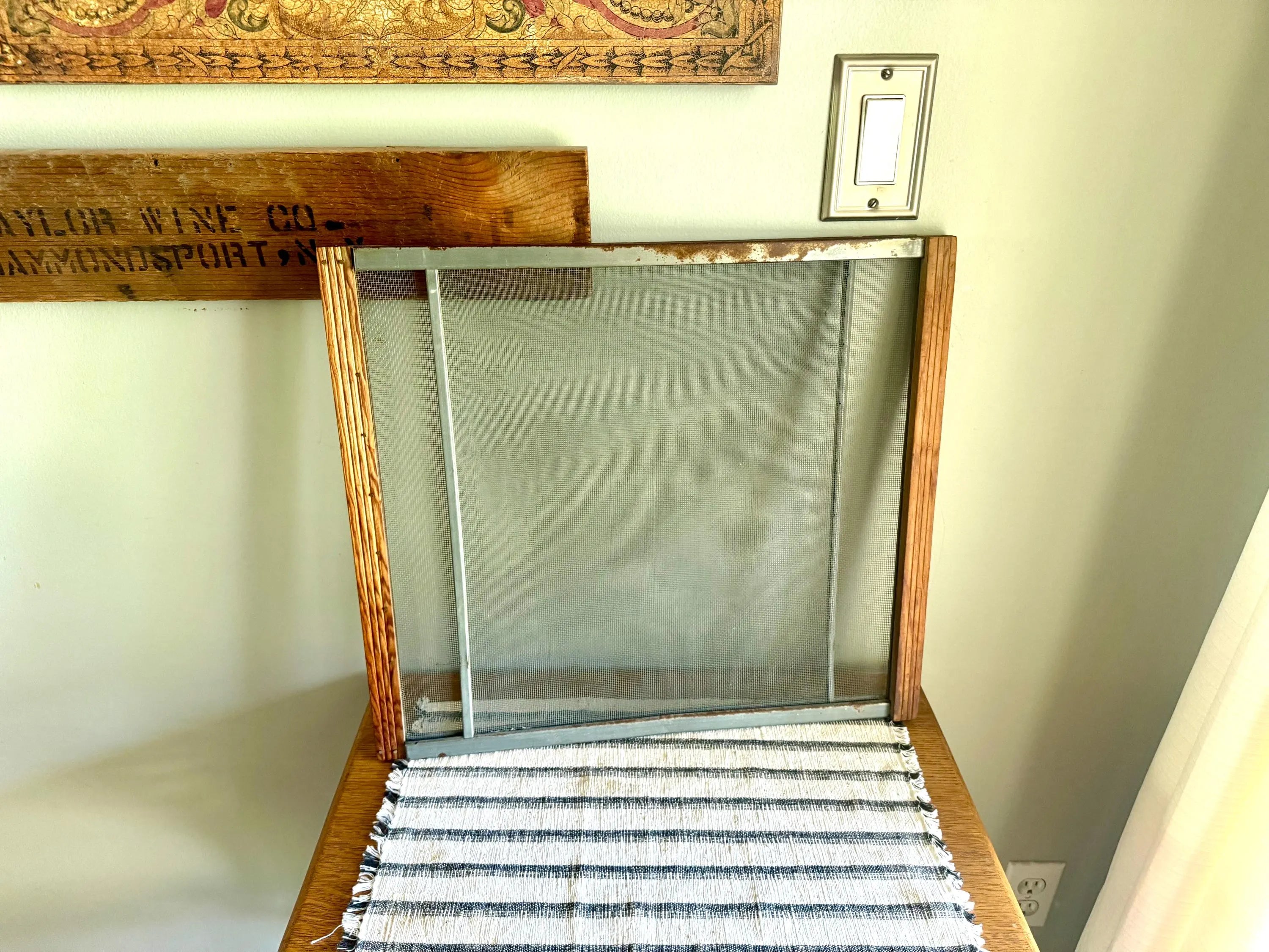 Vtg Expandable Wood Window Screen | Wood and Metal Adjustable Window Screen | Marvin Expandable Window Screen