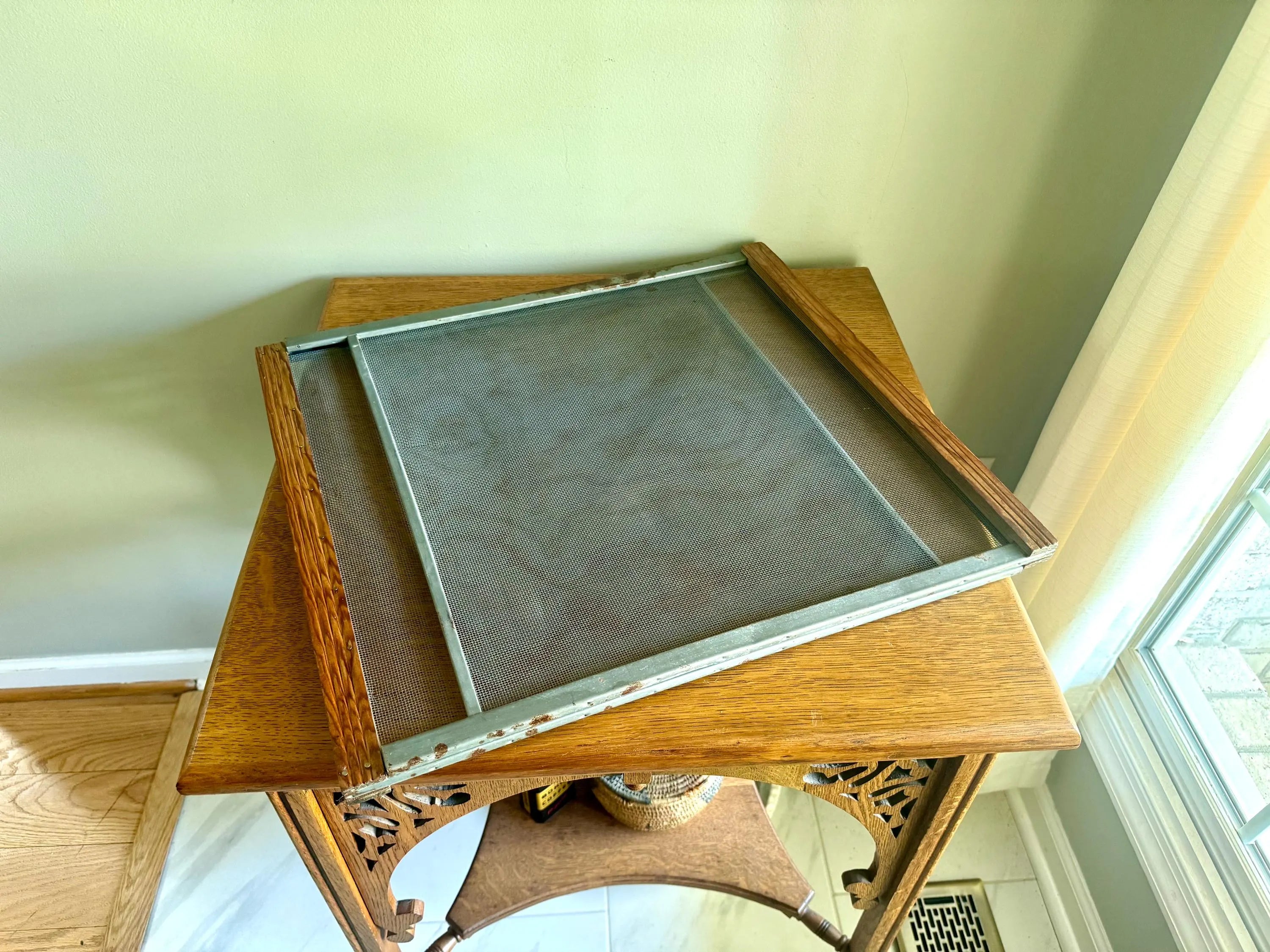 Vtg Expandable Wood Window Screen | Wood and Metal Adjustable Window Screen | Marvin Expandable Window Screen