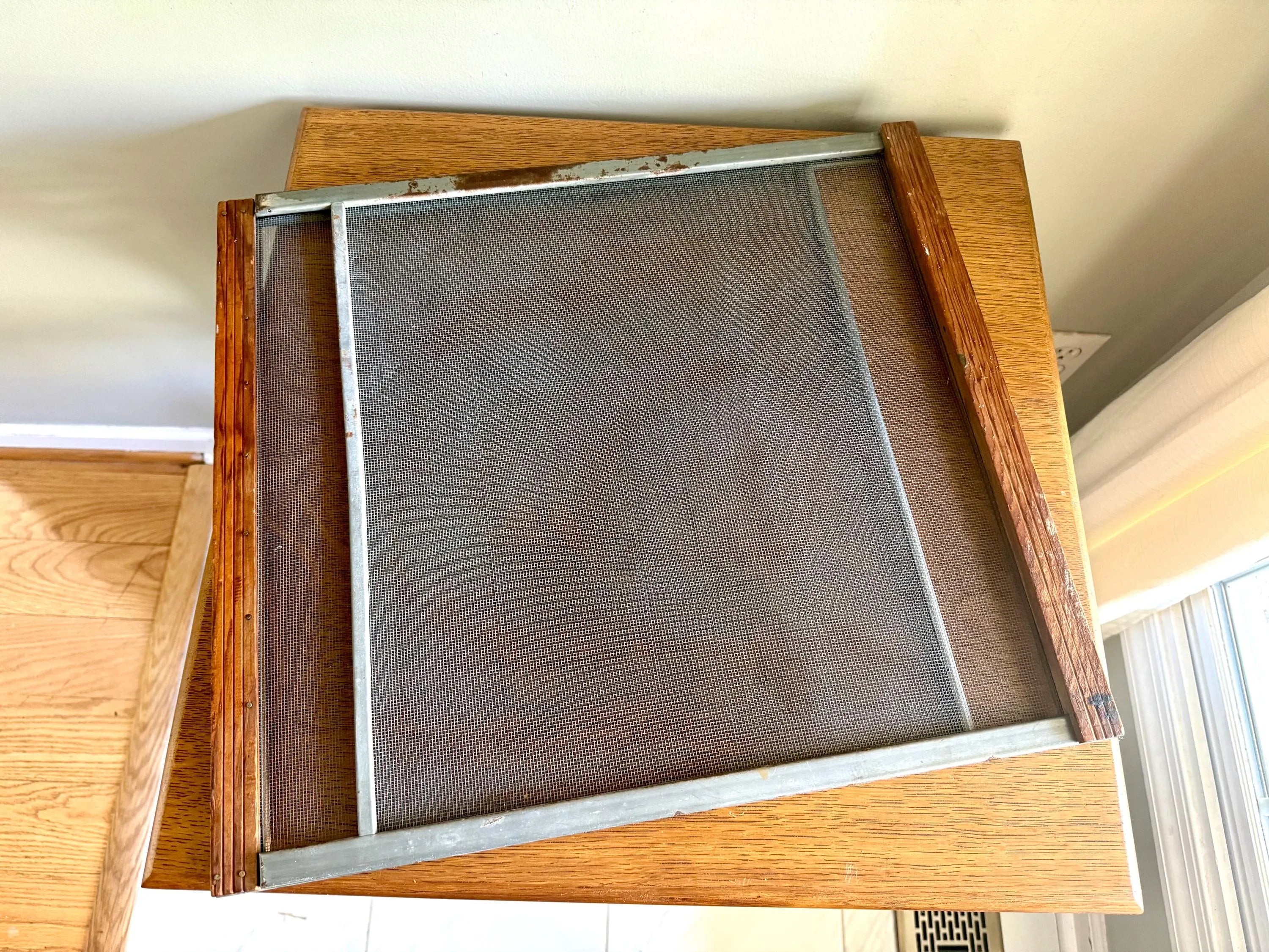 Vtg Expandable Wood Window Screen | Wood and Metal Adjustable Window Screen | Marvin Expandable Window Screen