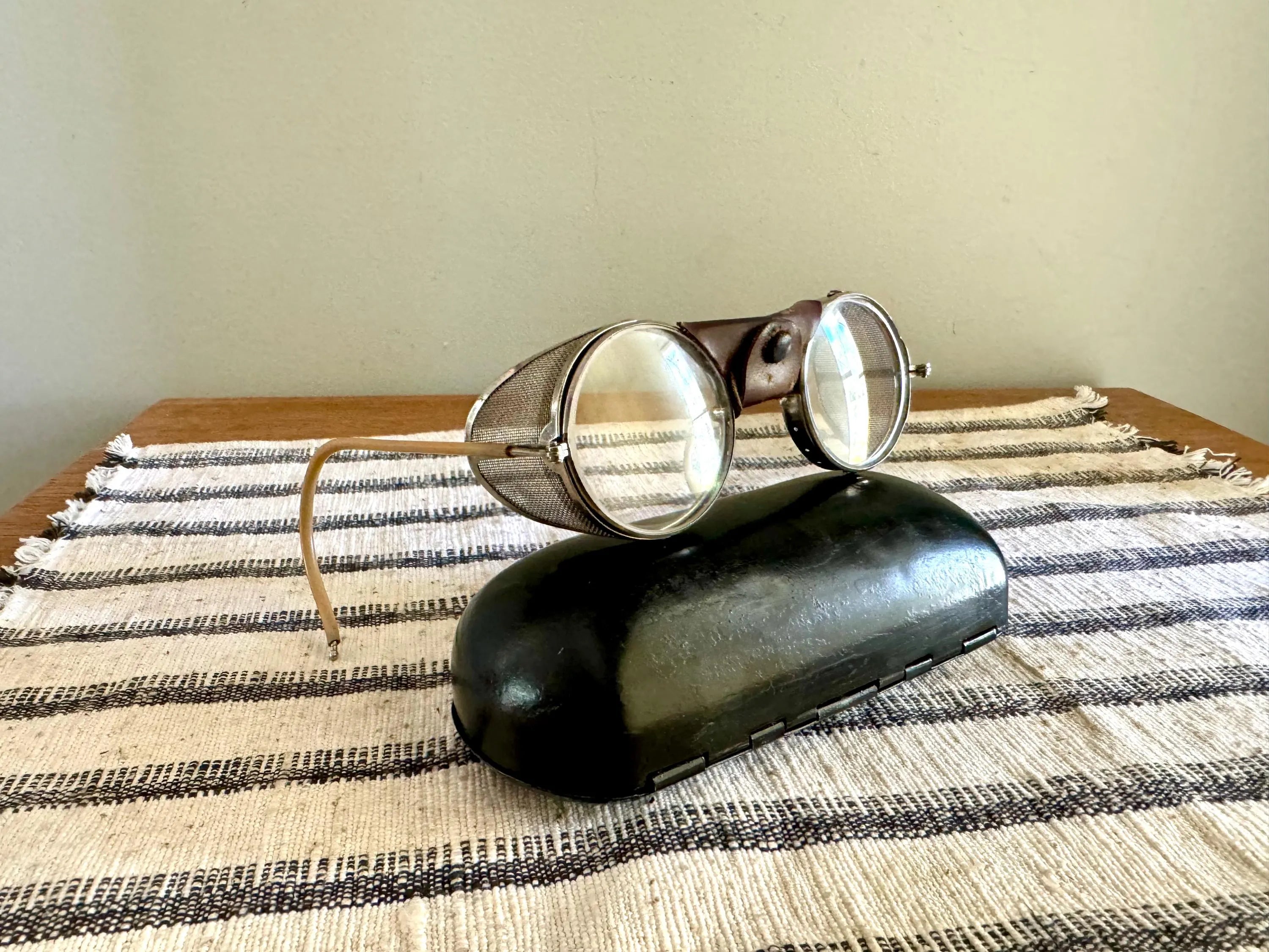 1920's American Optical Safety Glasses | Steampunk Eyewear With Case | Vtg American Optical Glasses | Vtg Riding Glasses With Case