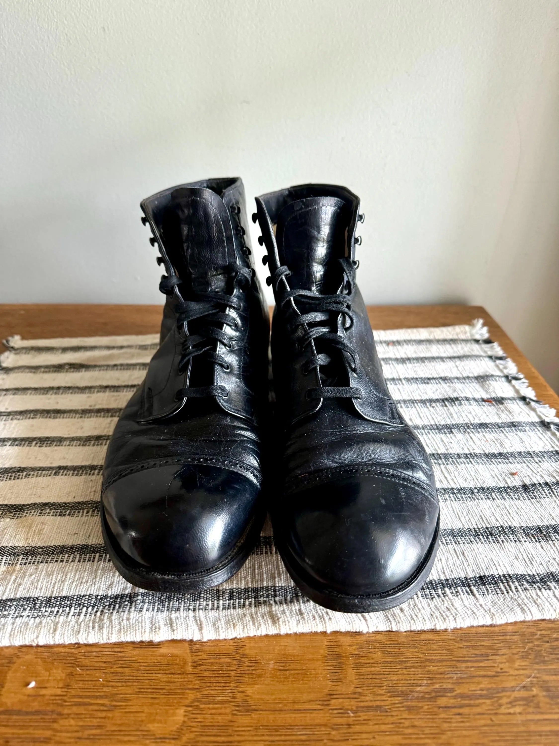 Vtg Leather Boots | Bob Smart 1960's Leather Boots | Black Cap Toe Leather Shoes | Black Lace Up Ankle Boots | 60's Work Boots
