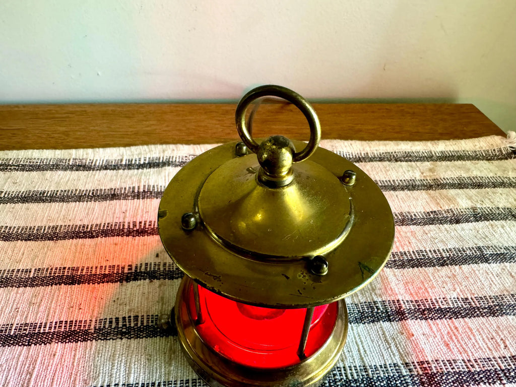 Vtg Small Brass Nautical Red Lens Lamp | Red Glass Navigation Maritime Lamp | Nautical Themed Red Lens Lamp| Small Brass Navigation Lamp