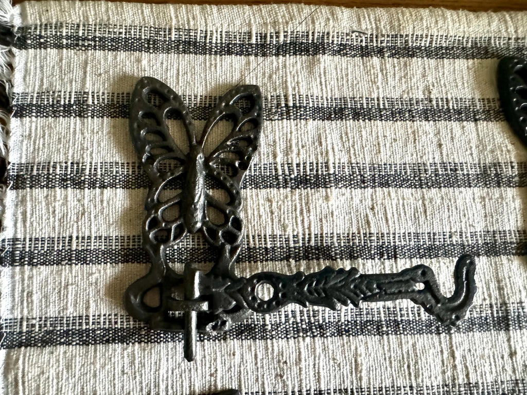 Vtg Set of 4 Cast Metal Butterfly Plant Hooks | Butterfly Wall Plant Hanging Hooks | Distressed Black Metal Butterfly Hooks