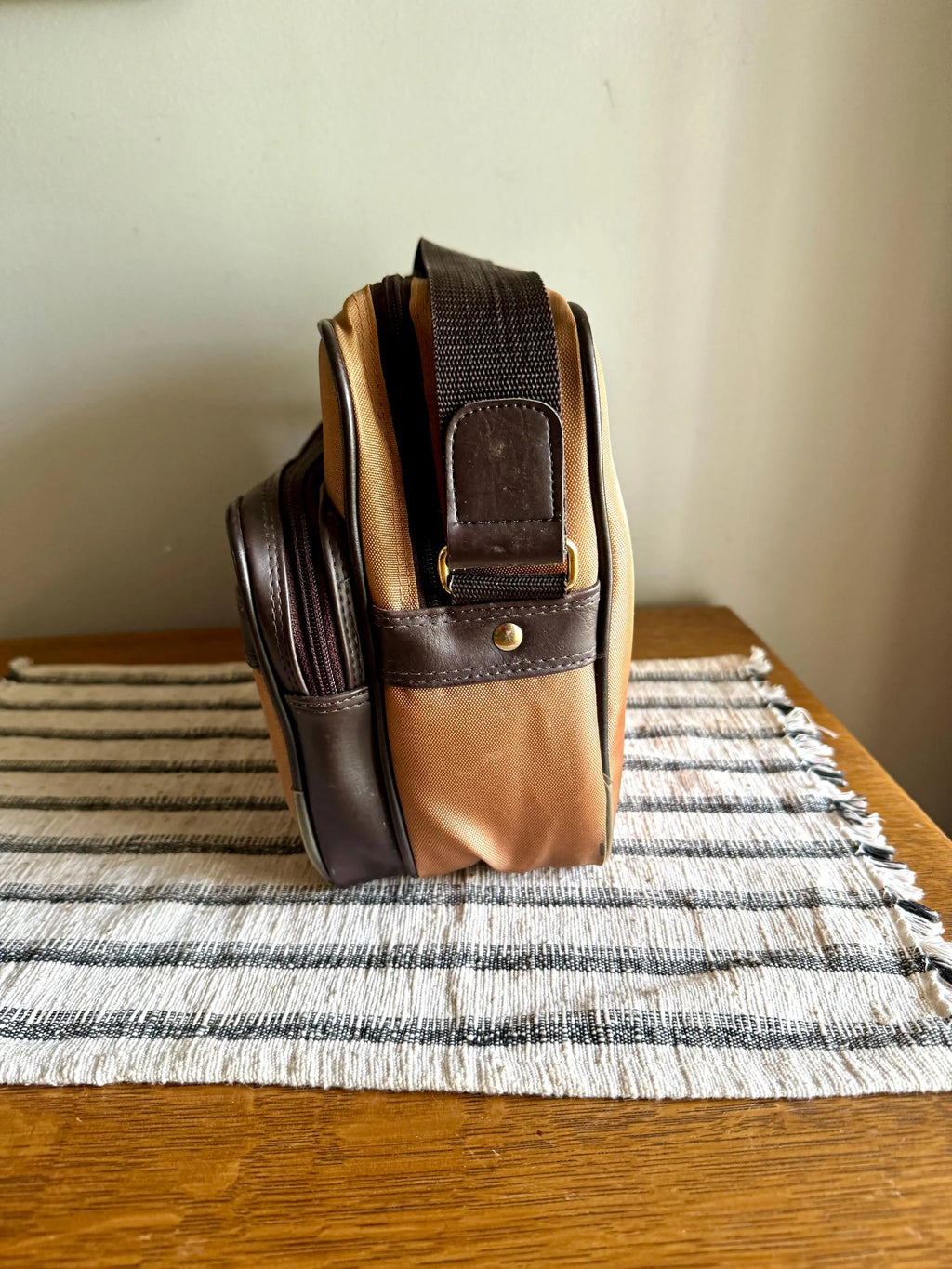 Vtg Tan Coastar Camera Bag | Nylon Canvas Camera Case | Retro Beige and Brown Camera Bag | Coastar Camera Bag | Vtg Photography Bag