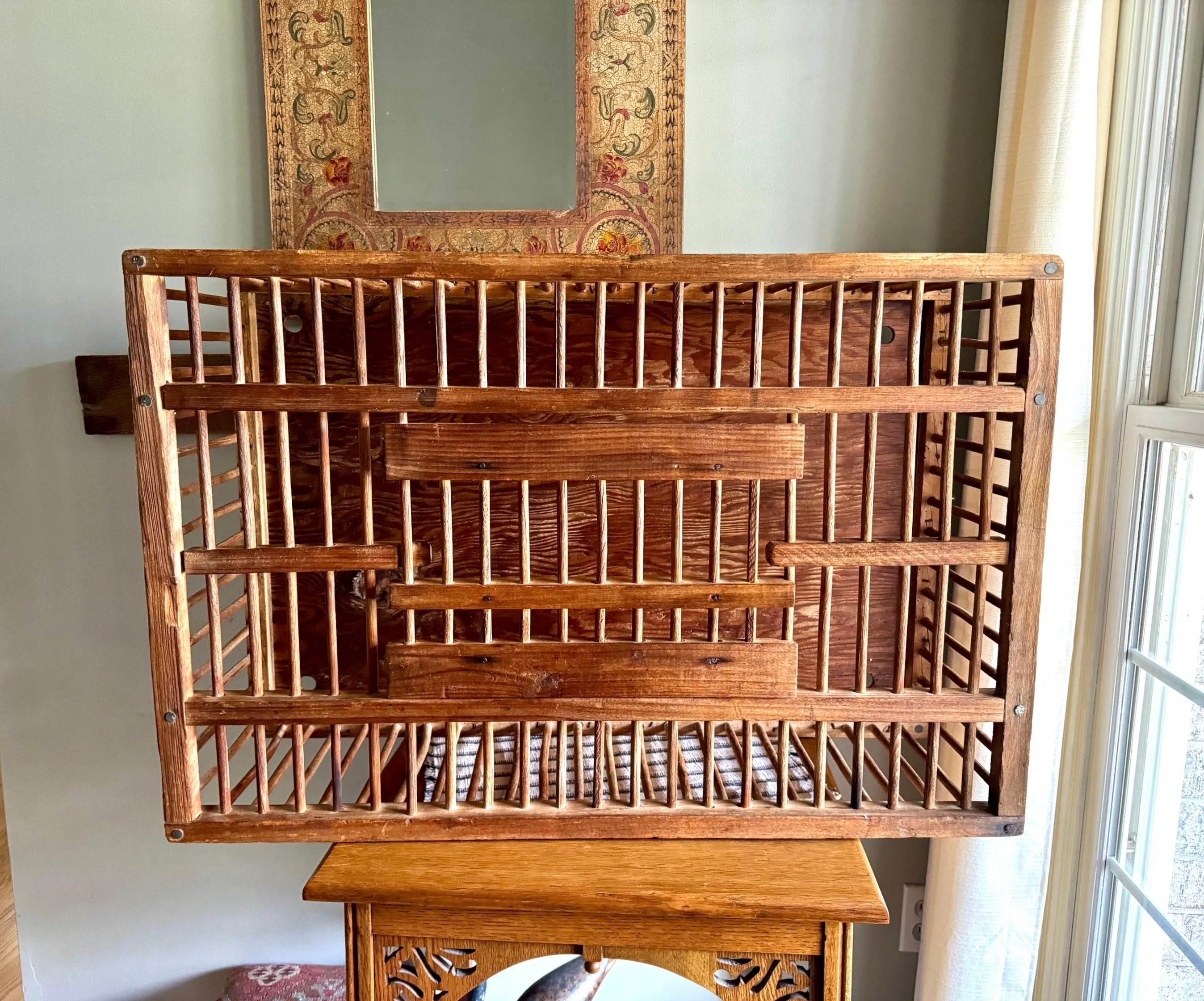 Vtg Wood Spindle Farm Crate | Wooden Spindle Chicken Coop Crate | Top Lid Wooden Chicken Crate