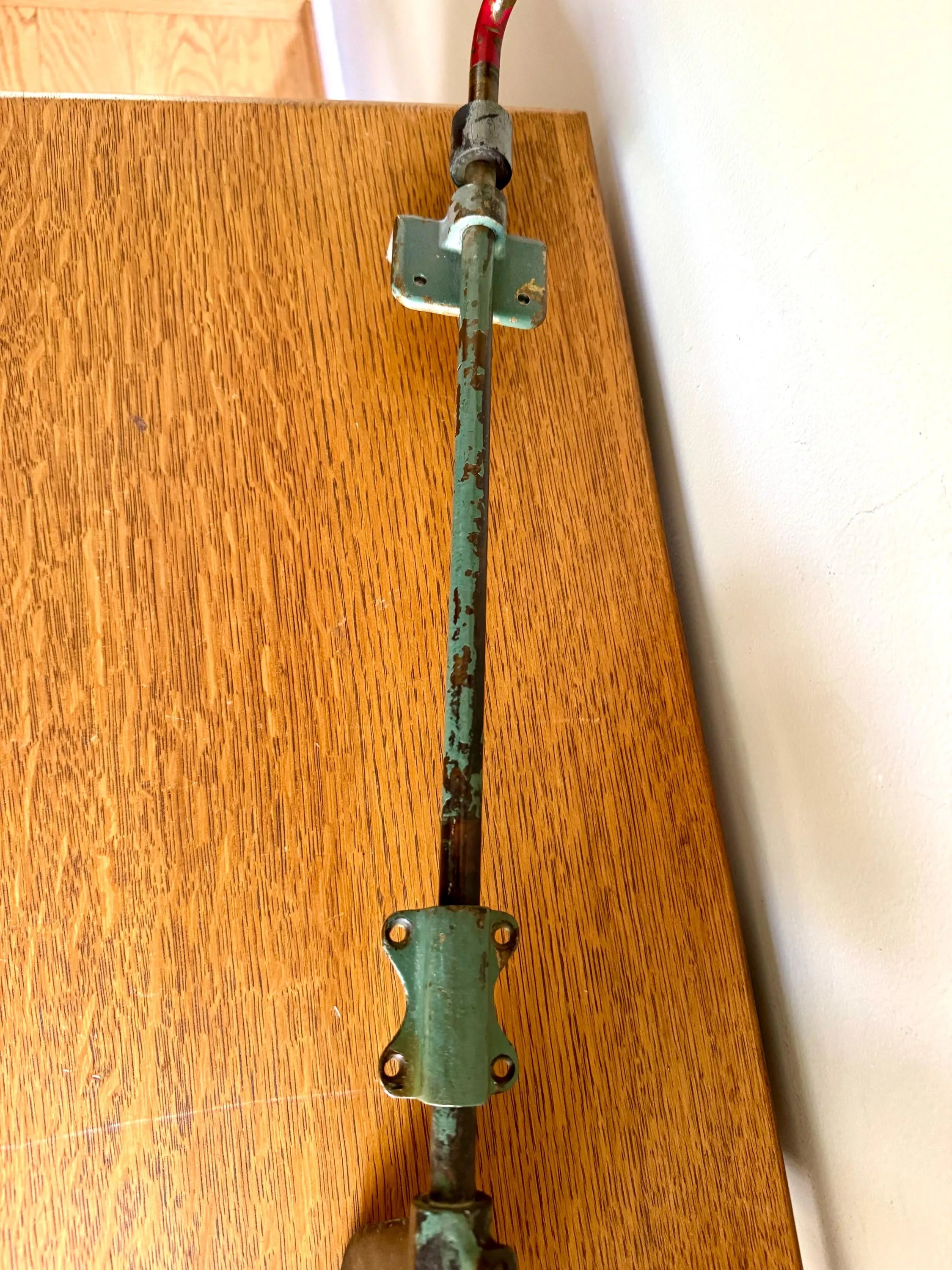 Vtg Boat Tiller and Rudder | Brass Rudder and Tiller Arm | Distressed Paint Boat Rudder and Tiller Arm | Nautical Decor