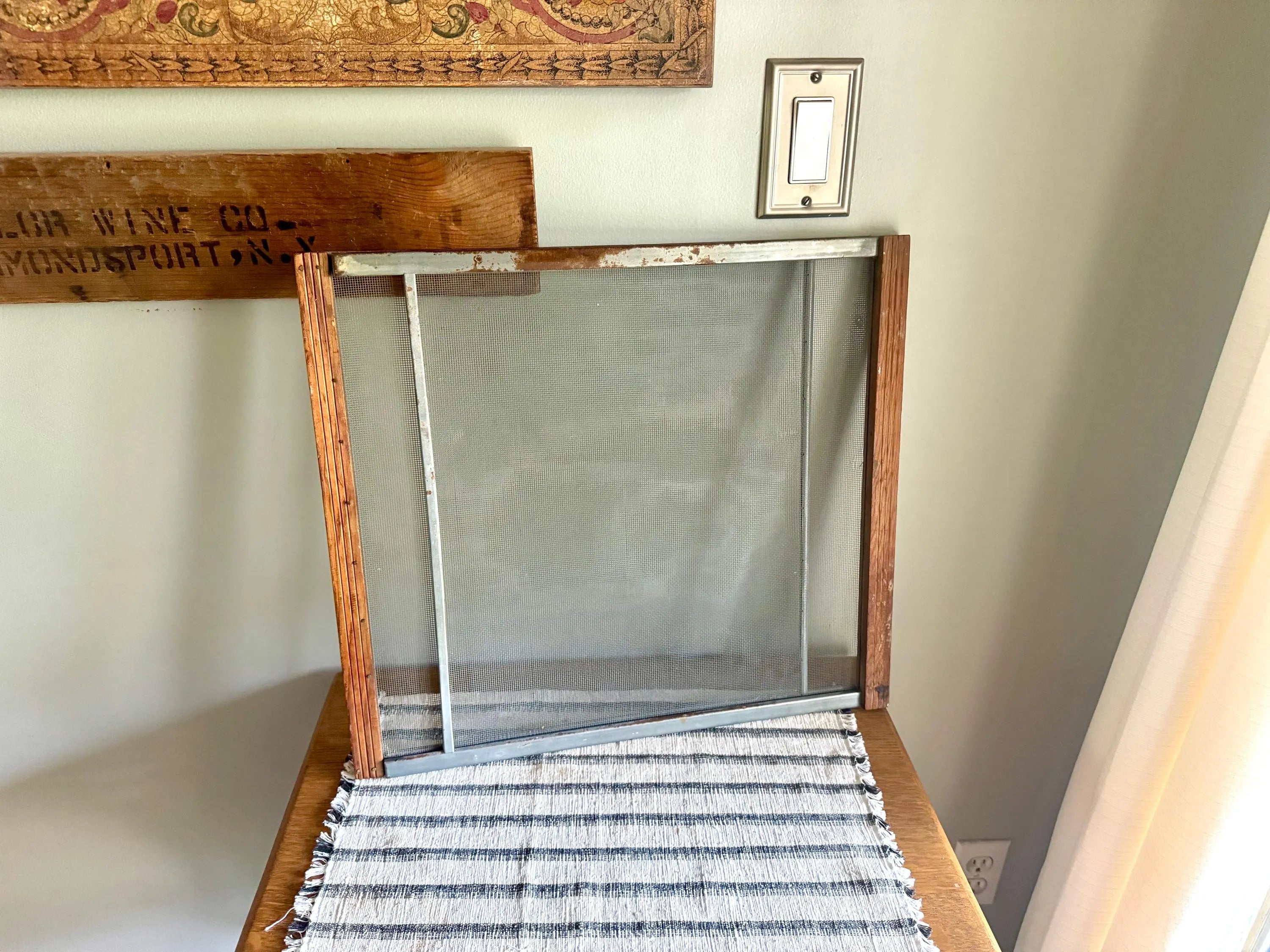 Vtg Expandable Wood Window Screen | Wood and Metal Adjustable Window Screen | Marvin Expandable Window Screen