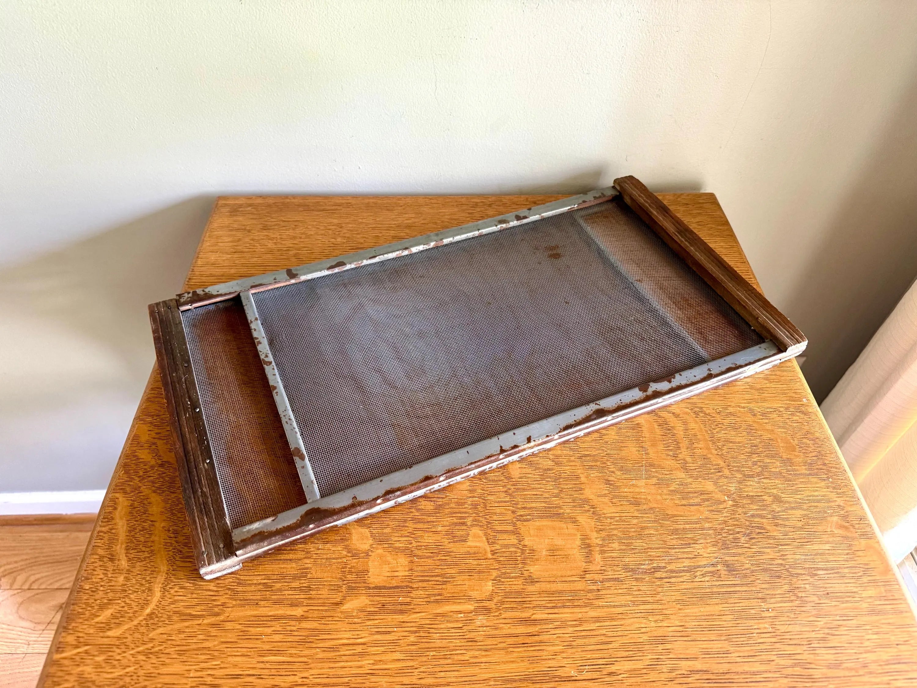 Vtg Expandable Wood Window Screen | Wood and Metal Adjustable Window Screen | Marvin Expandable Window Screen