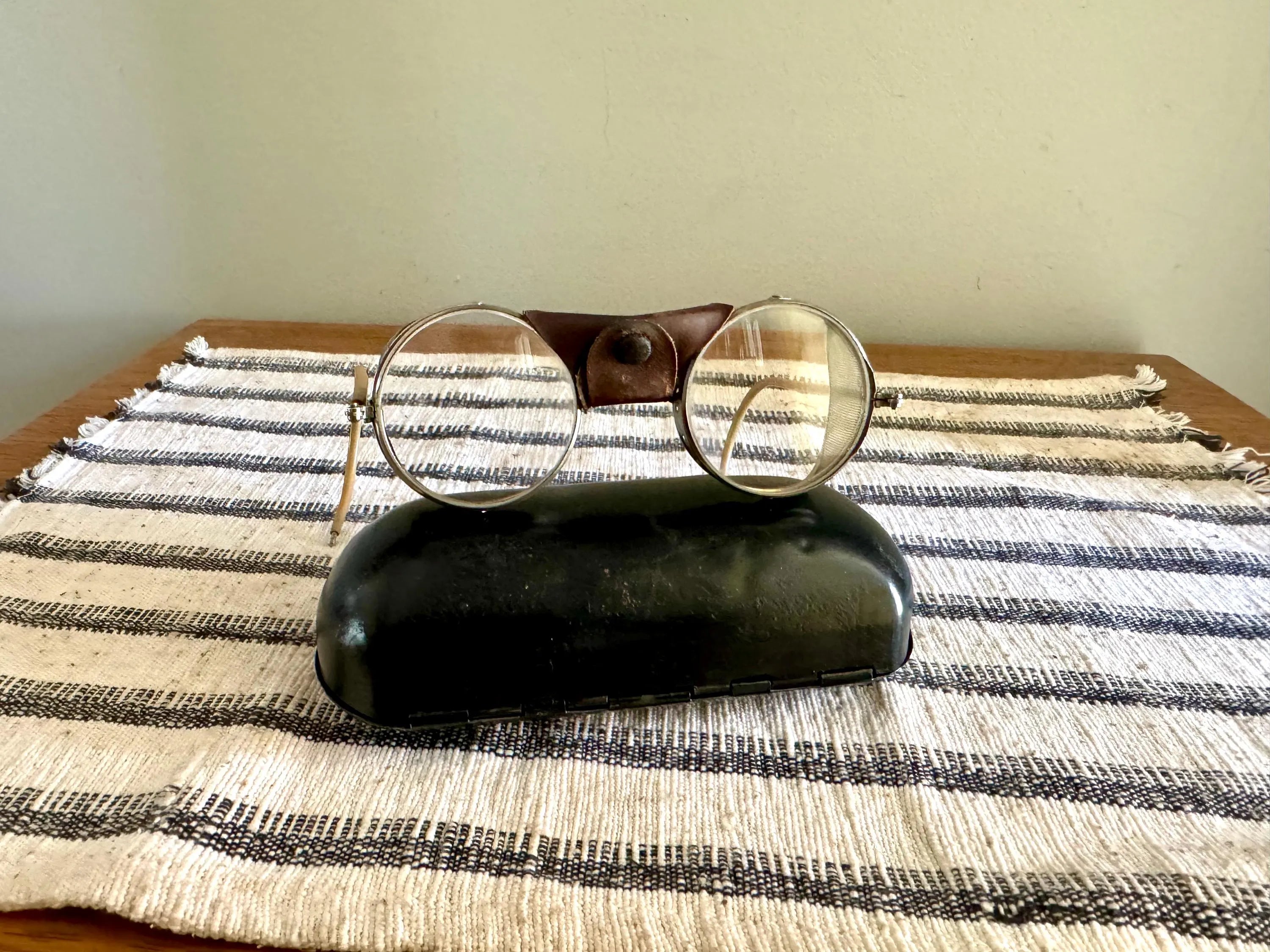 1920's American Optical Safety Glasses | Steampunk Eyewear With Case | Vtg American Optical Glasses | Vtg Riding Glasses With Case