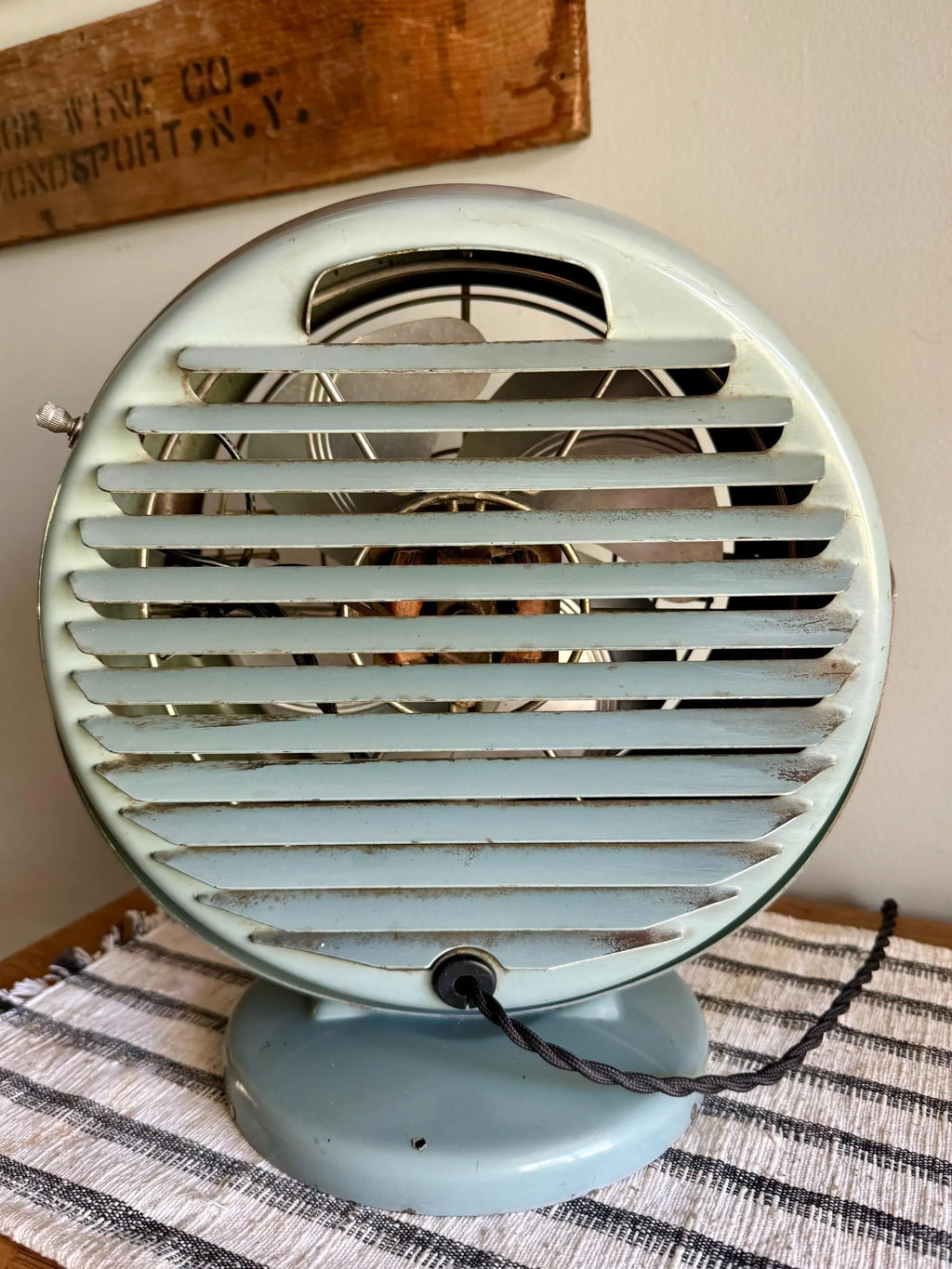 Vtg Blue Dominion Table Fan | Round Dominion Model 2005A Table Fan | MCM Table Fan | Round Single Speed Fan