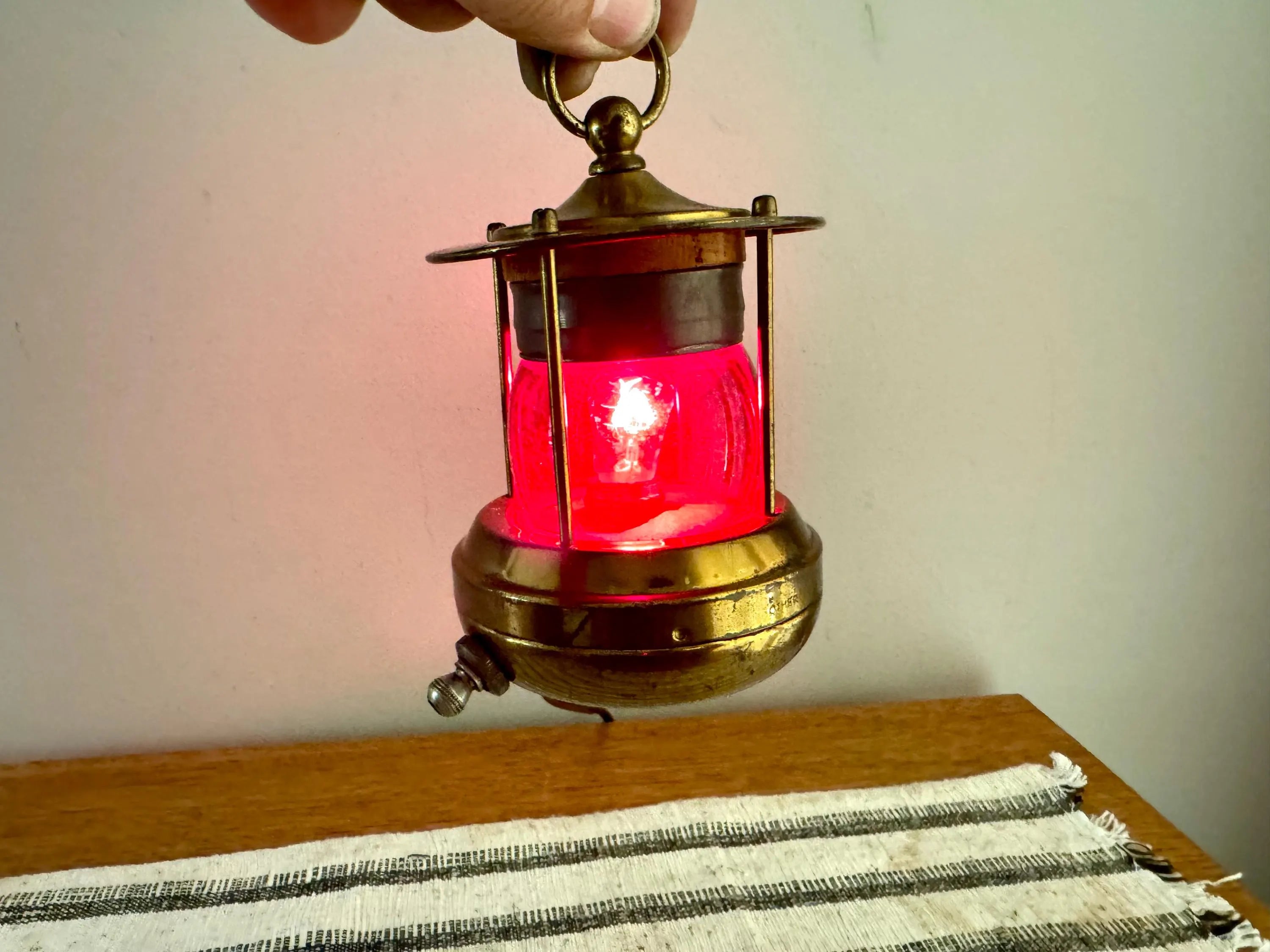 Vtg Small Brass Nautical Red Lens Lamp | Red Glass Navigation Maritime Lamp | Nautical Themed Red Lens Lamp| Small Brass Navigation Lamp