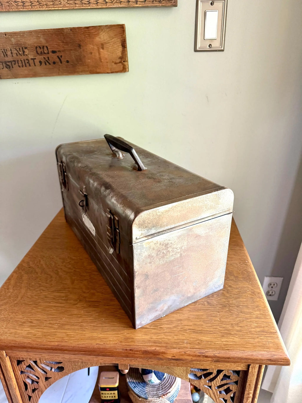 Vtg Distressed Heavy Duty Craftsman Tool Box | Rustic Craftsman 6500 Tool Box