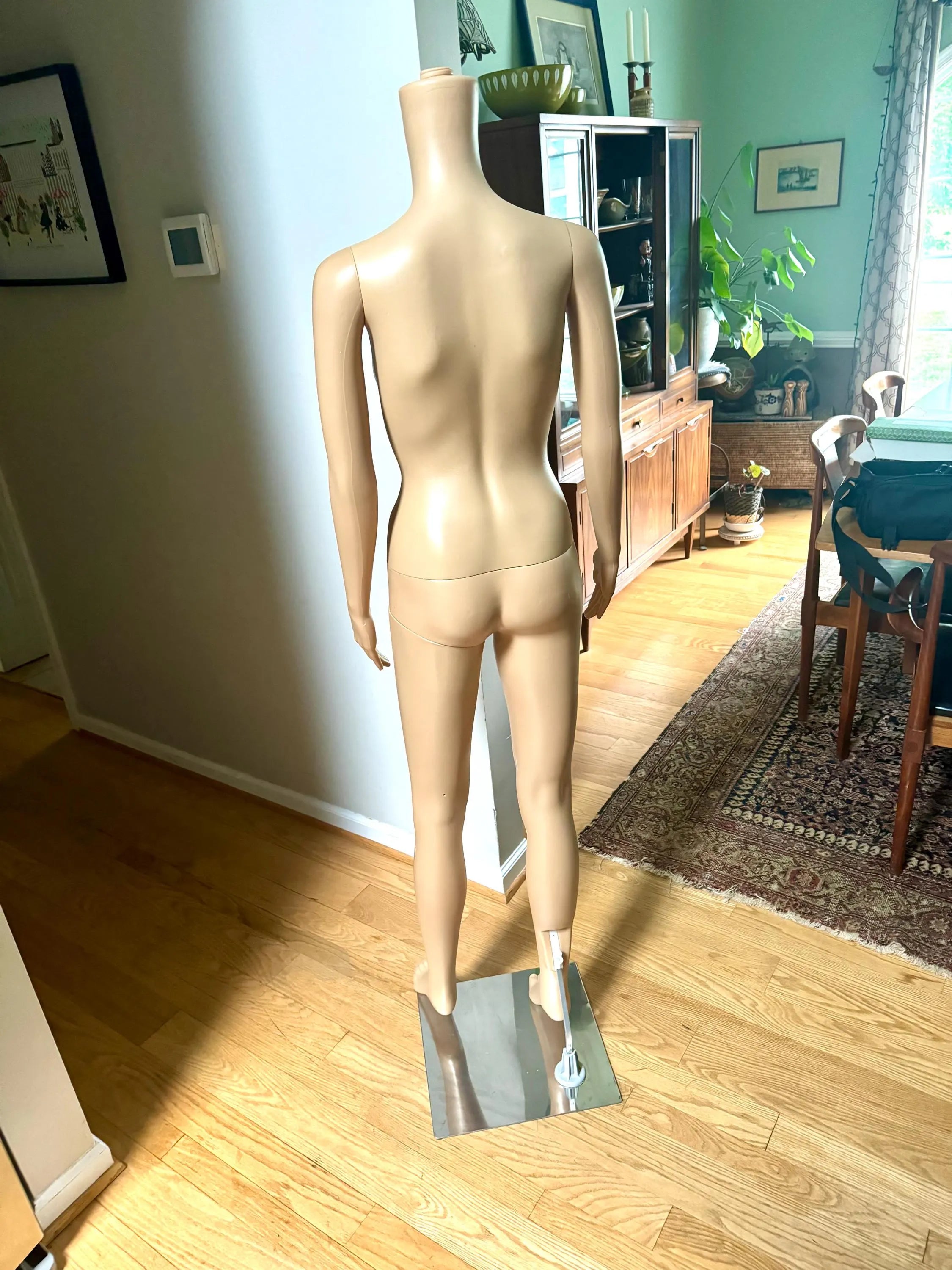 Vtg Plastic Full Size Mannequin | Detachable full Size Mannequin | Life size Mannequin | Shop Display | Headless Mannequin