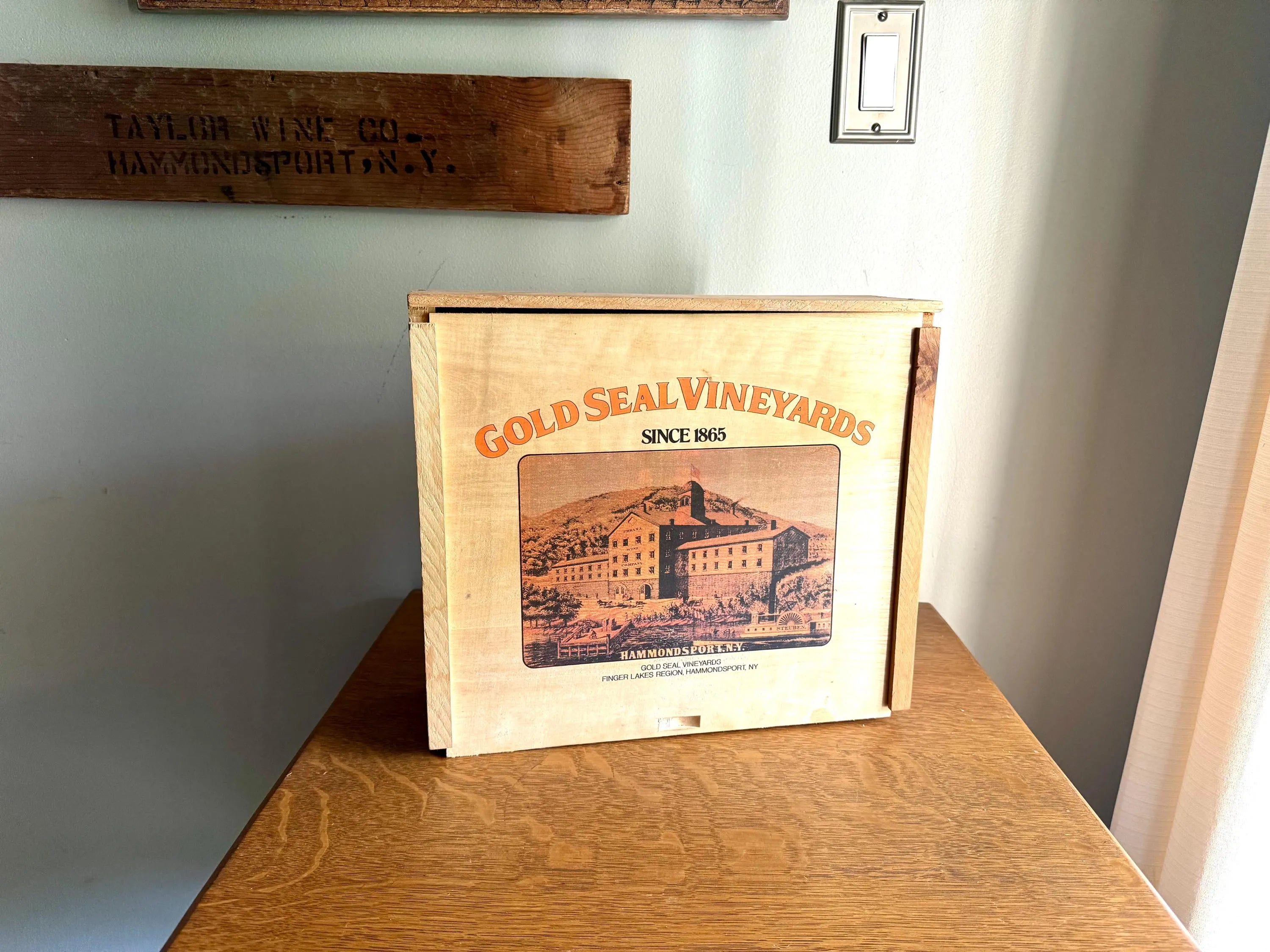 Vintage Gold Seal Vineyards Wine Box | Gold Seal Winery Box| Hammondsport NY Winery Box| Finger Lakes Wine Box| Gold Seal Advertisement Box