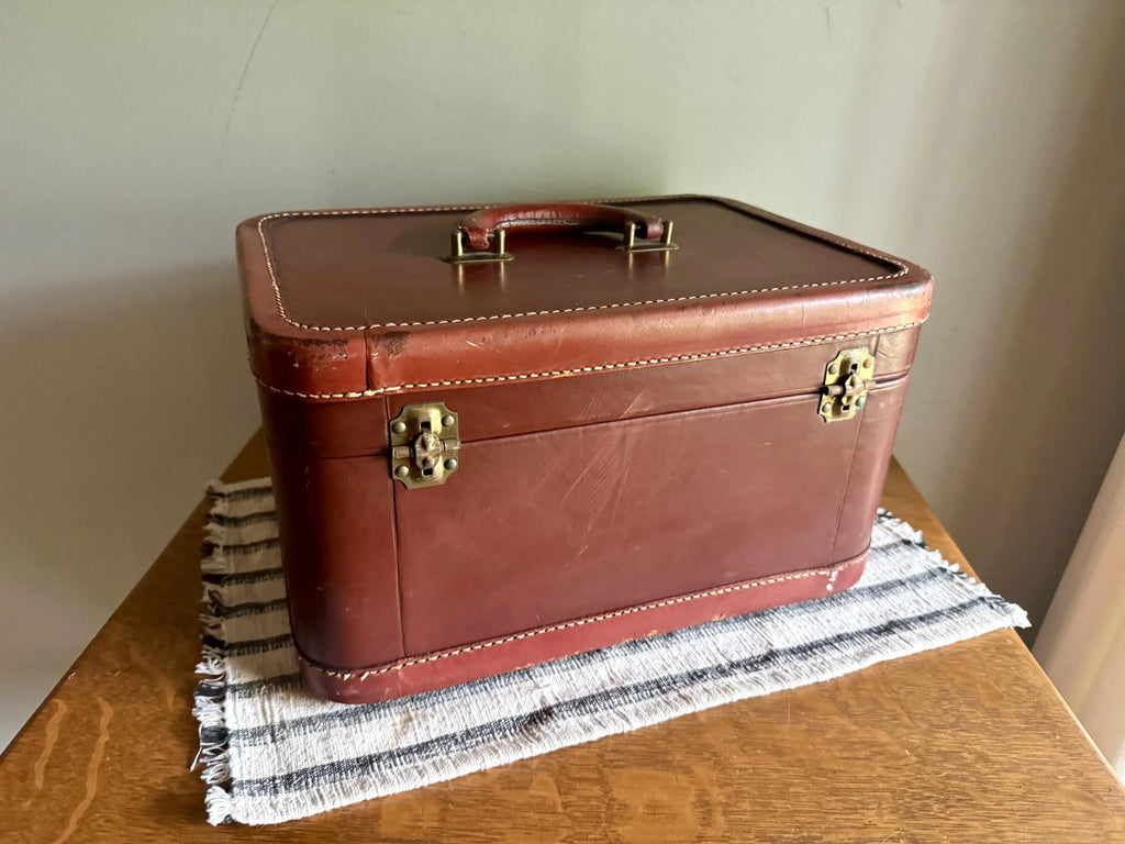 Vintage Brown Maximillian Cosmetic Case | Leather Train Case | Cowhide Makeup Case | Leather Make Up Case | Leather Storage Case
