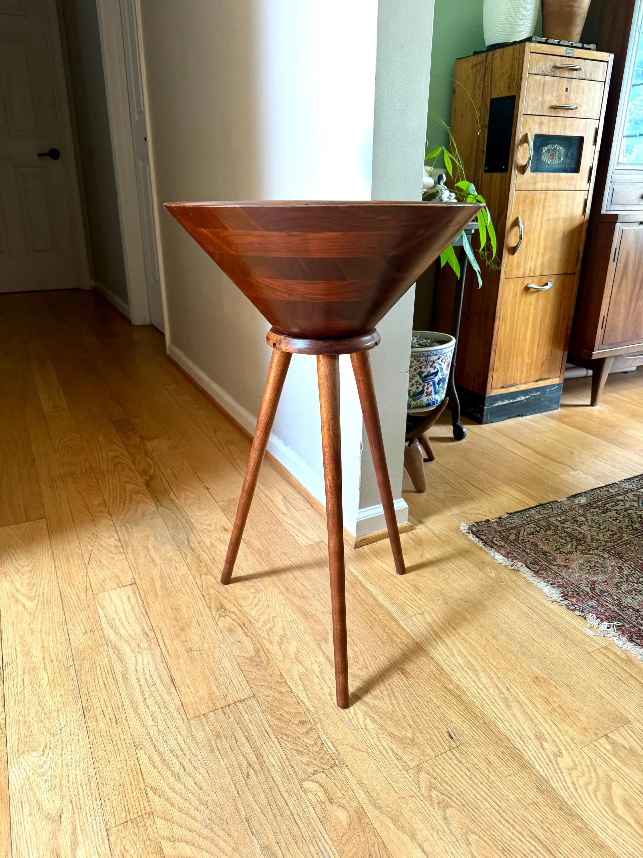 A Vintage Vermillion Walnut Salad Bowl Stand | Danish Modern Salad Bowl | MCM Salad Bowl on Legs | Vermillion Walnut Salad Bowl