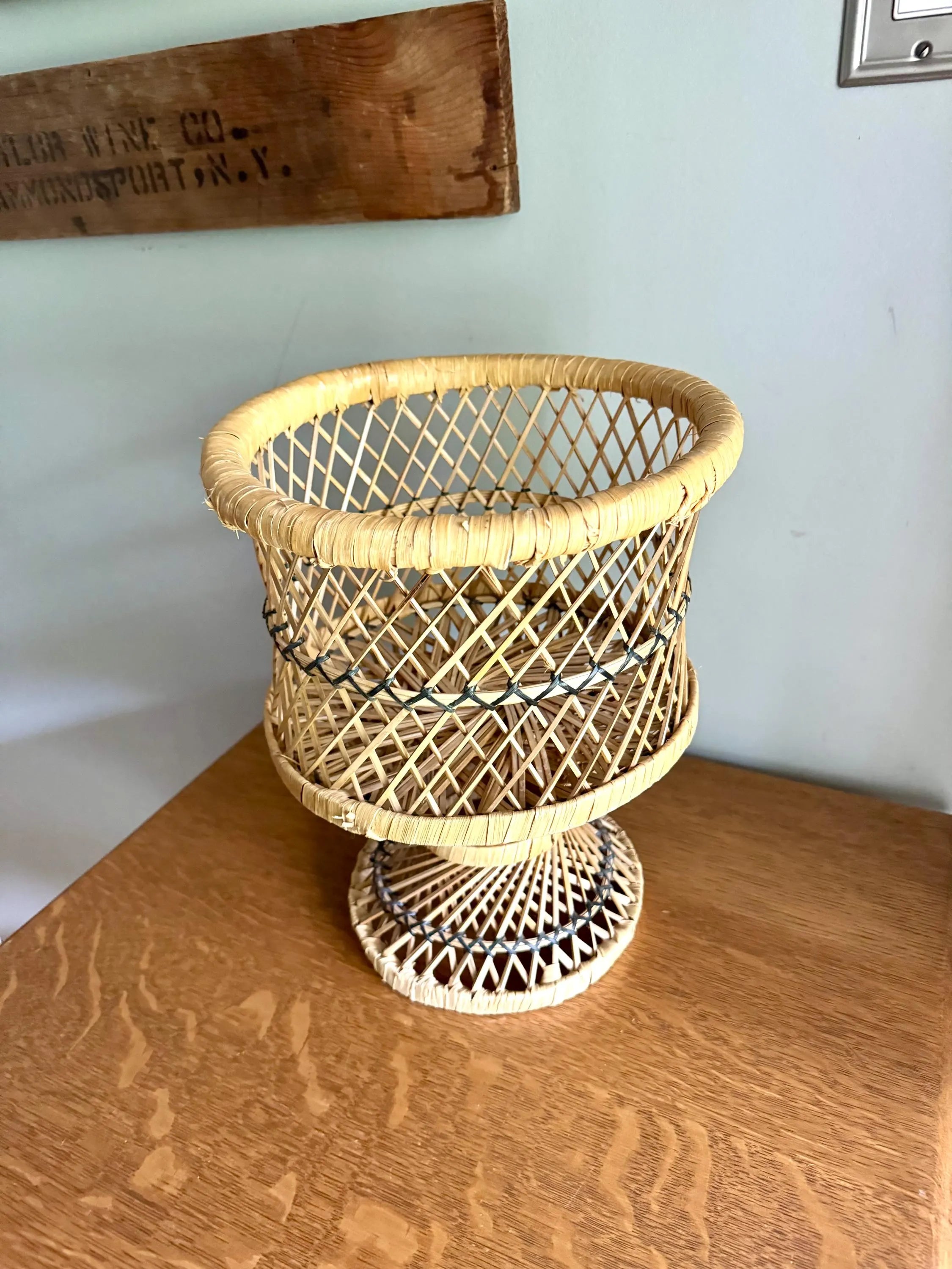 Natural Wicker Plant Stand | Vintage Peacock Rattan Basket Plant Pedestal | Woven Wicker Basket Planter | Bohemian Style Planter Stand
