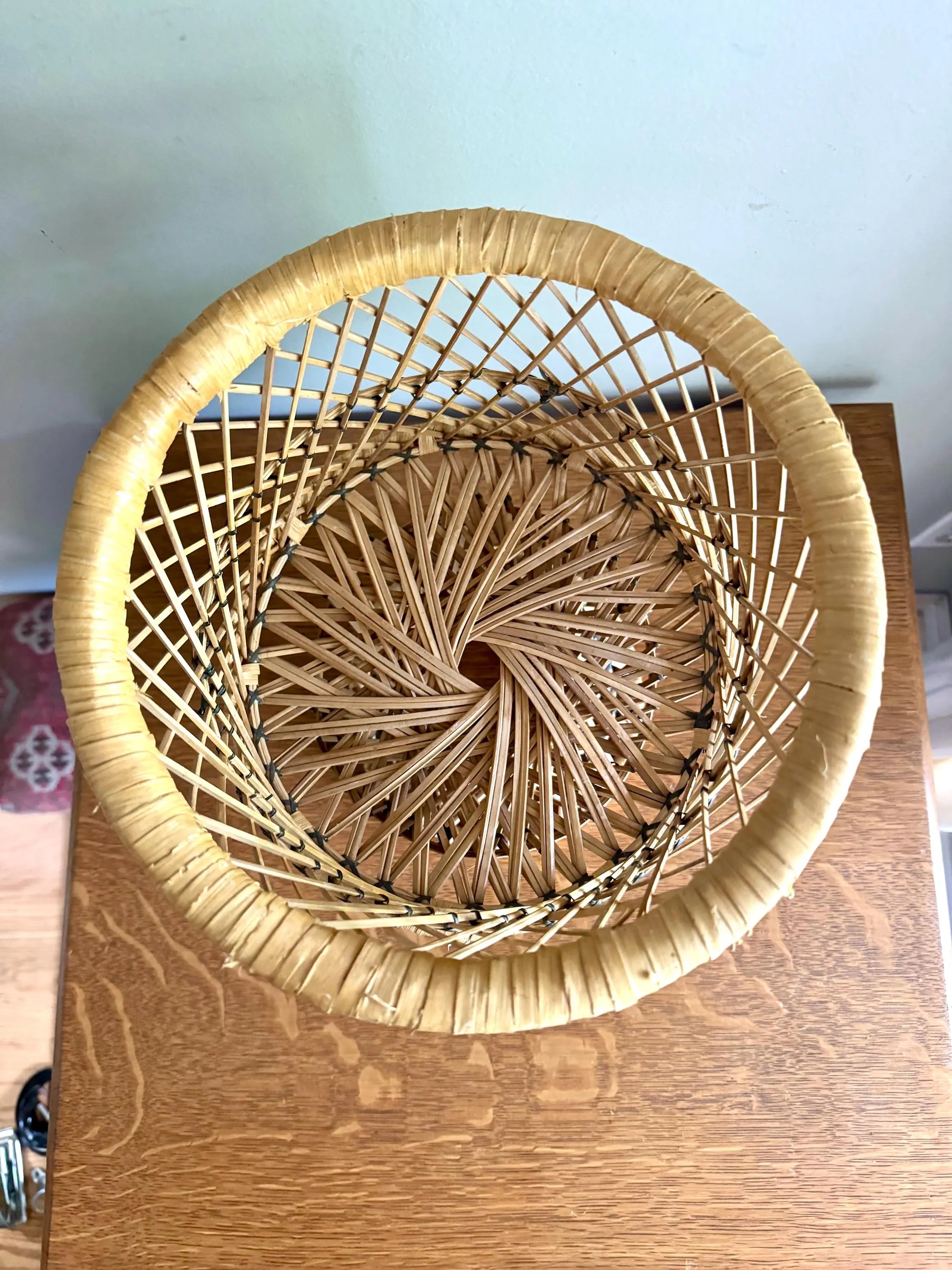 Natural Wicker Plant Stand | Vintage Peacock Rattan Basket Plant Pedestal | Woven Wicker Basket Planter | Bohemian Style Planter Stand