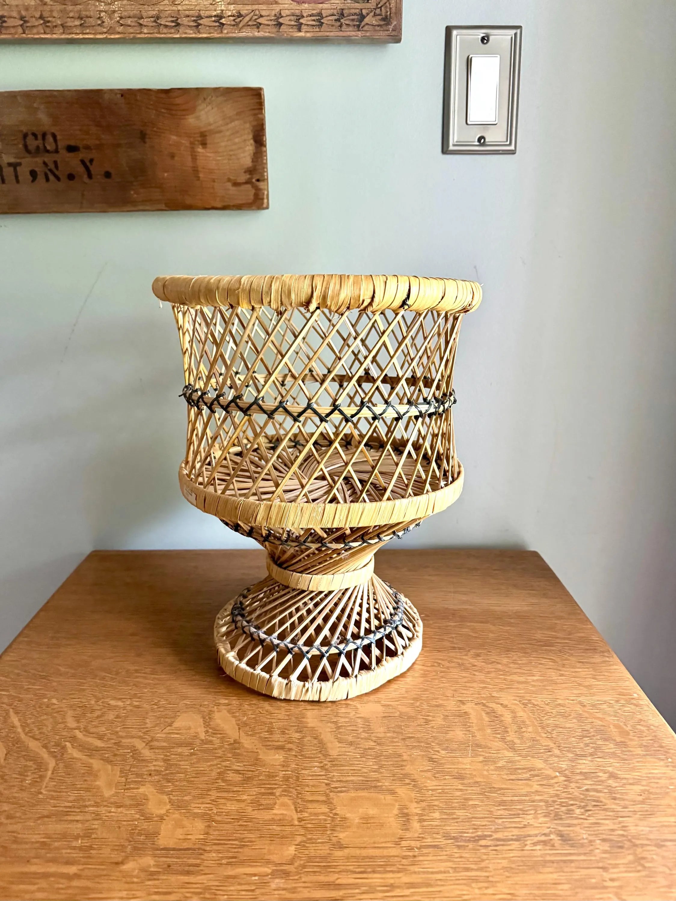 Natural Wicker Plant Stand | Vintage Peacock Rattan Basket Plant Pedestal | Woven Wicker Basket Planter | Bohemian Style Planter Stand