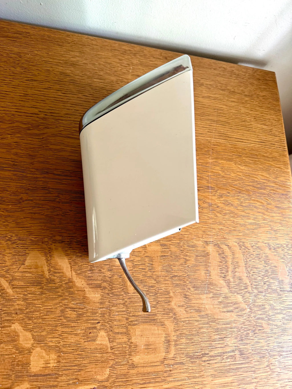 Vintage Boxaxo Powered Soap Dispenser | MCM Wall Mounted Soap Dispenser | Boraxo Model 36 MCM Dispenser| MCM White New In Box Soap Dispenser