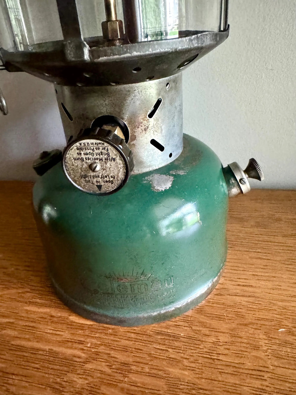 Vintage Distressed Coleman Model 228E Lantern | Coleman 1955 Coleman Lantern | Model 220F Coleman Lantern | Clear Glass Duel Mantel