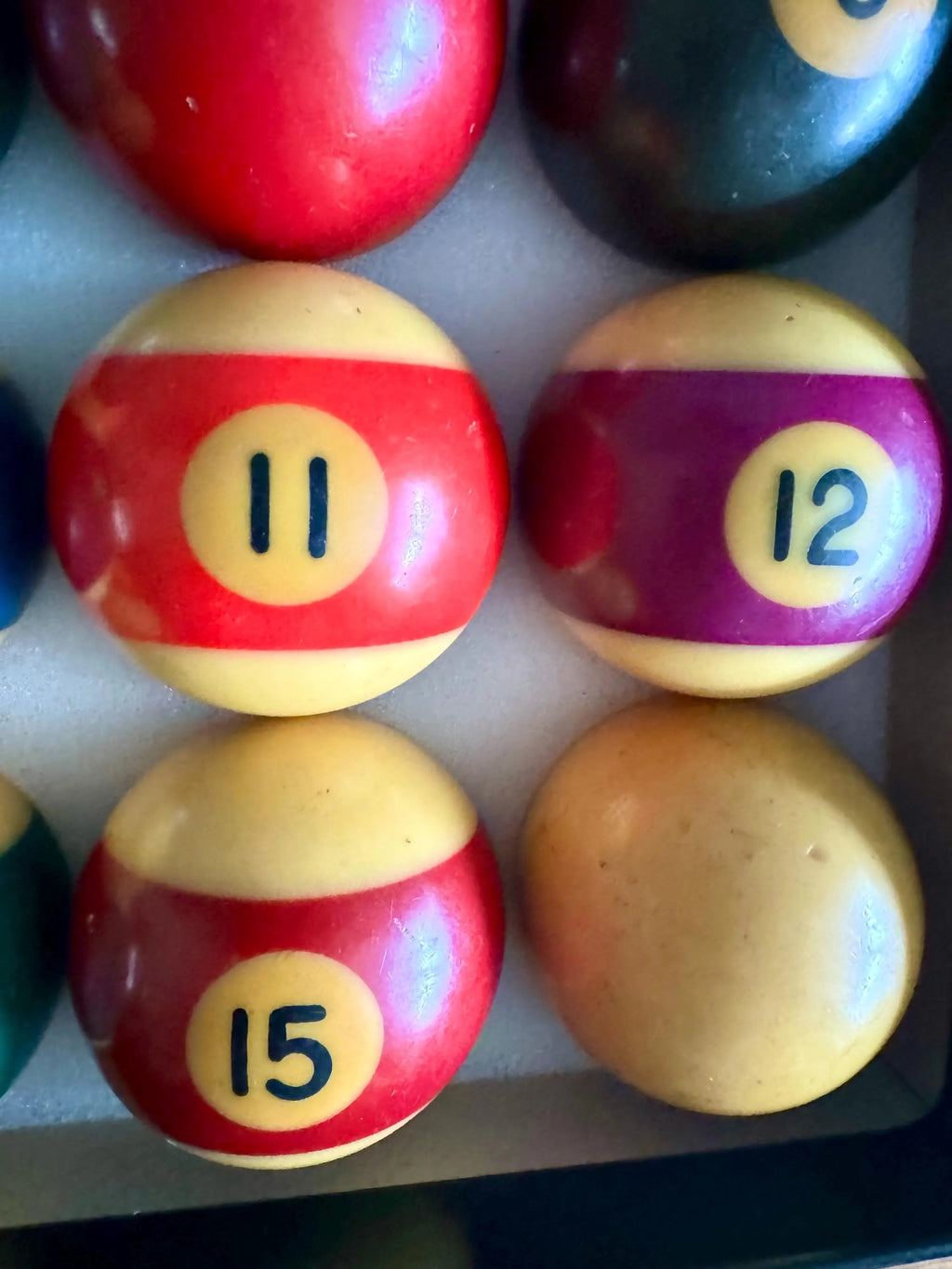 A Complete Set of Old Billiard Balls | Bakelite Pools Balls | Vintage Billiard Balls | Bakelite Billiard Balls