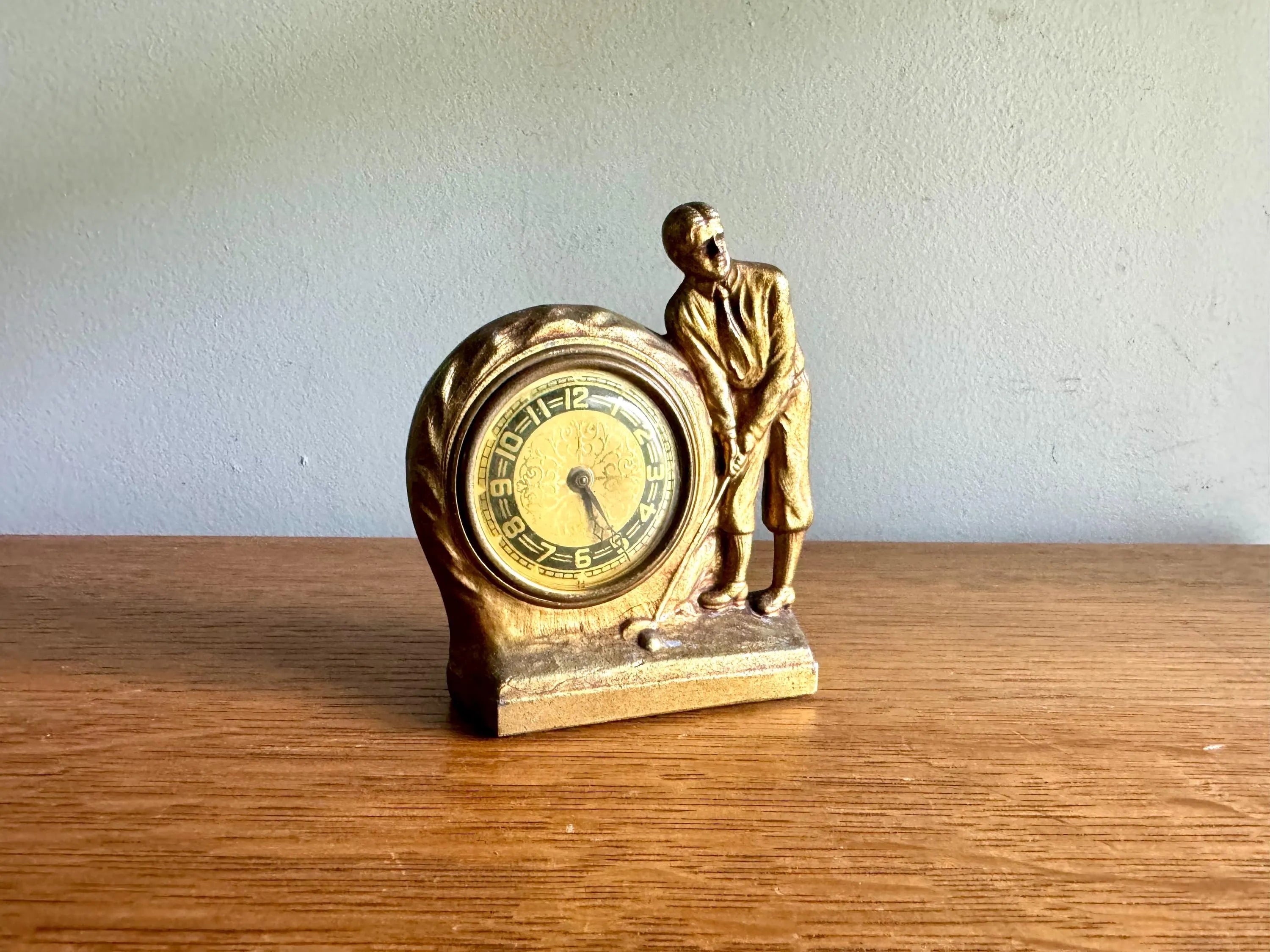 Vtg Lux Clock MFG. Co. Travel Clock | Gold Gilded Golf Wind Up Clock | Ornate Small Golfer Clock | Small Gold Golfer Clock