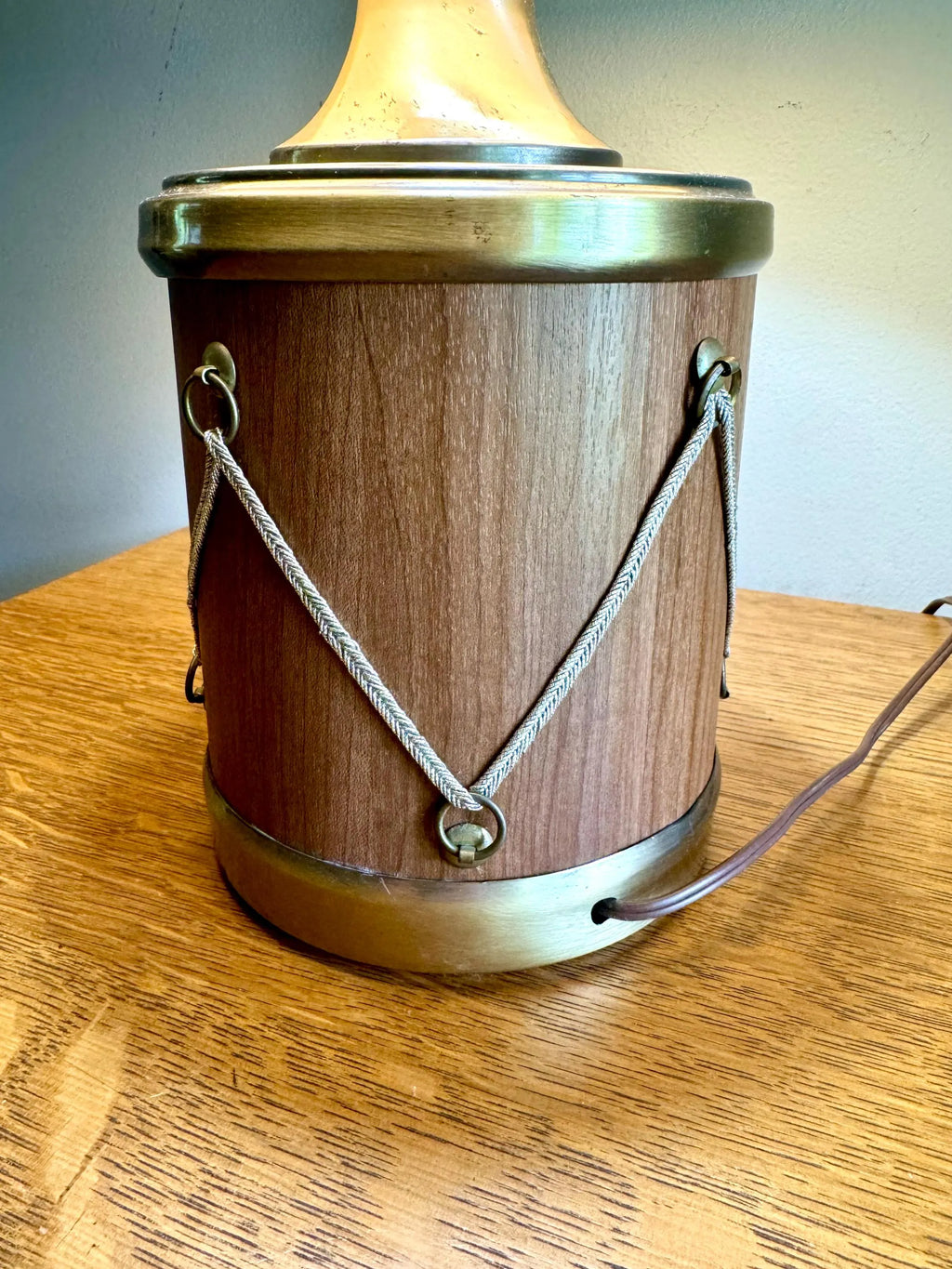 Vtg Drum Style Desk Lamp | Brass Federal Drum Style Lamp | Musical Drum Style Lamp | Small Drum Table Lamp