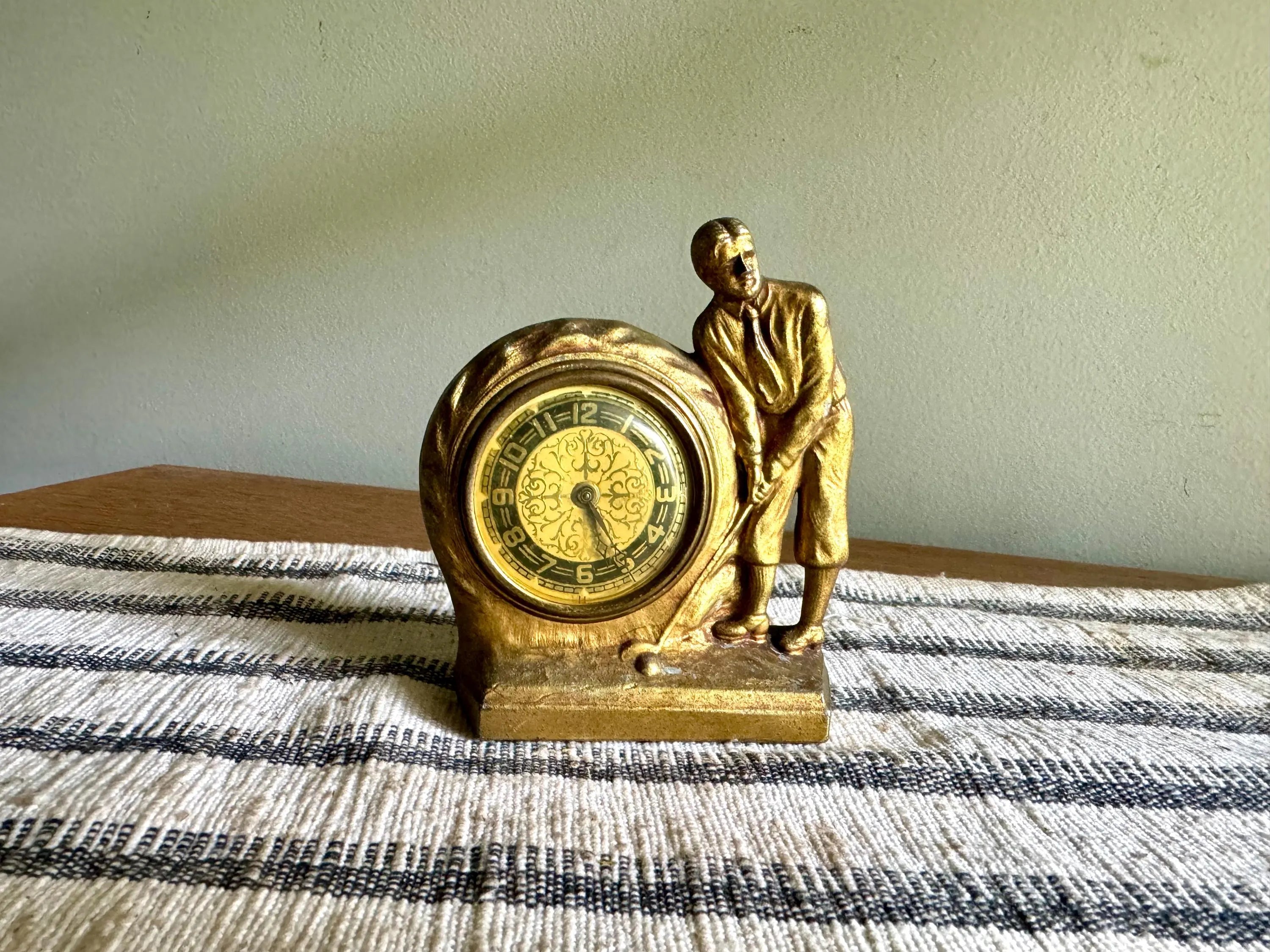 Vtg Lux Clock MFG. Co. Travel Clock | Gold Gilded Golf Wind Up Clock | Ornate Small Golfer Clock | Small Gold Golfer Clock