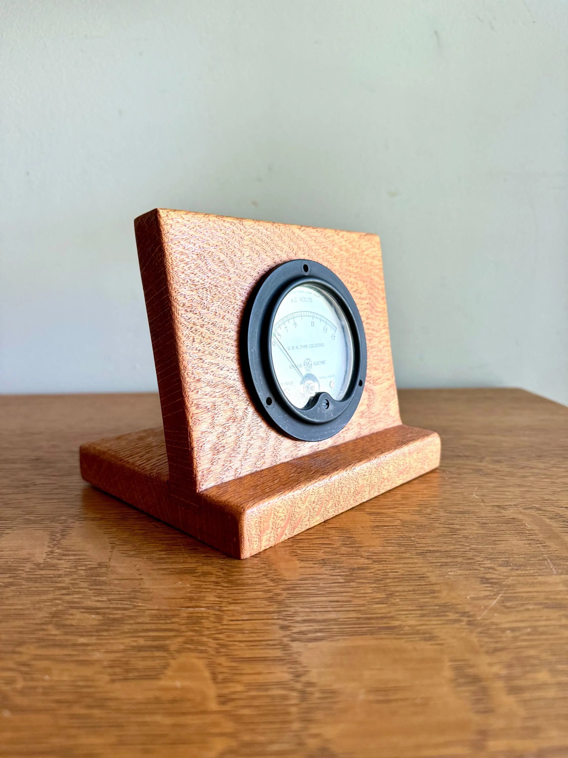 Vtg General Electric A.C. Volt Meter | A.C. Analog Volt Meter | Vtg GE AO-22 Volt Gauge in Wood Frame